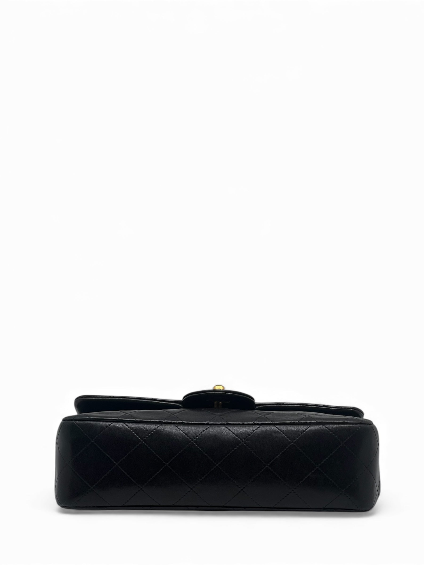 Chanel - Zeitlose Tasche 23