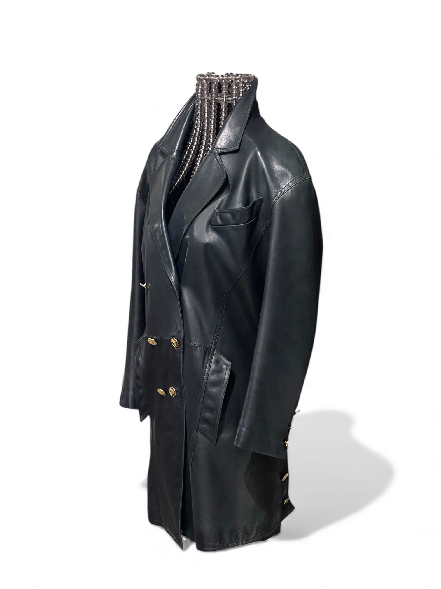 Chanel - Veste en cuir bleu marine T40