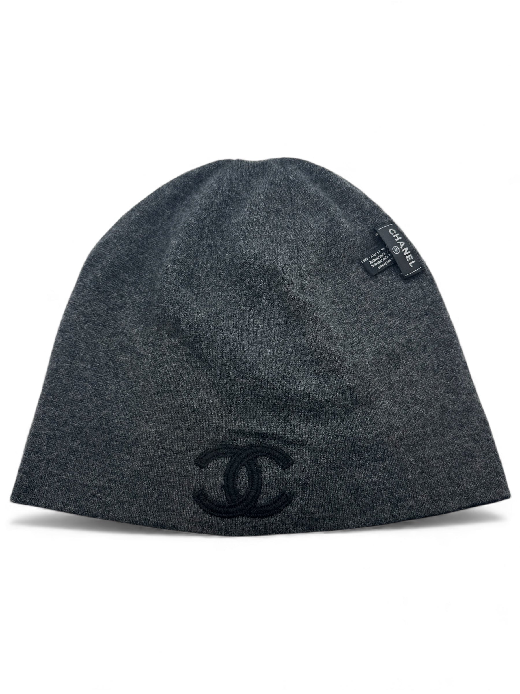 Chanel - Bonnet en cashmere TU