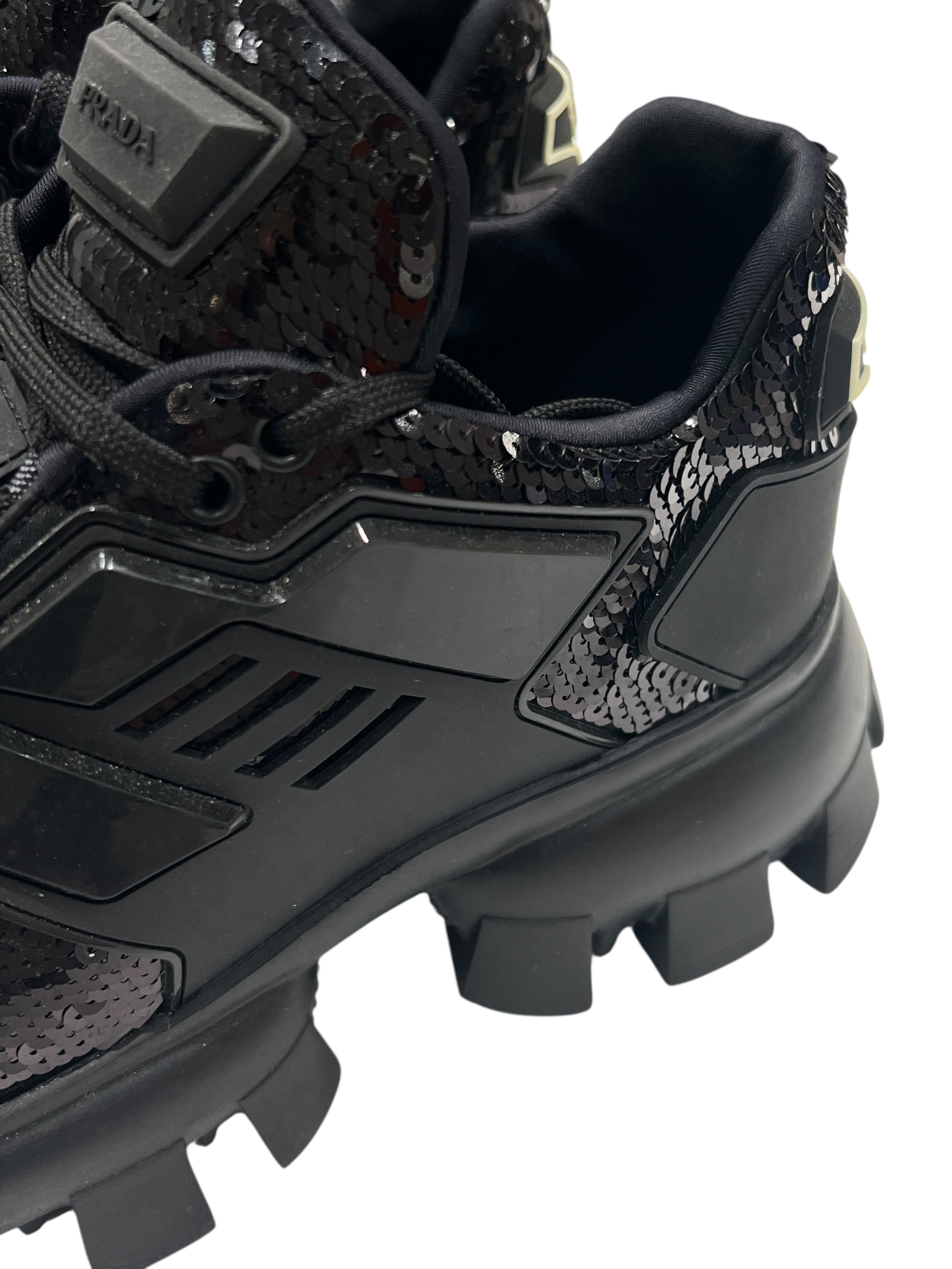 Prada - Sneakers cloudbust thunder noires sequins t40