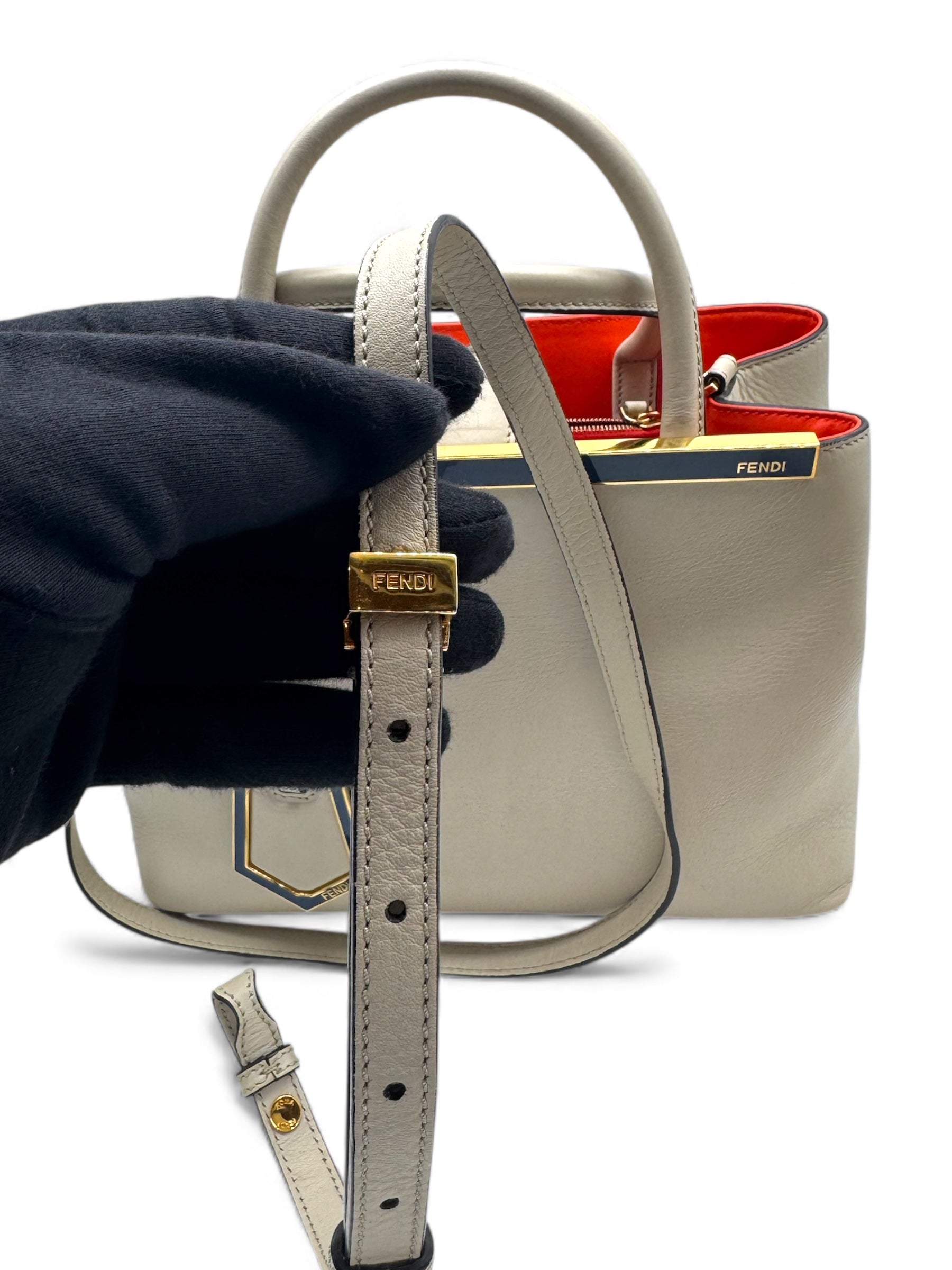 Fendi - Beigefarbene Handtasche 2 Tage mit Schulterriemen