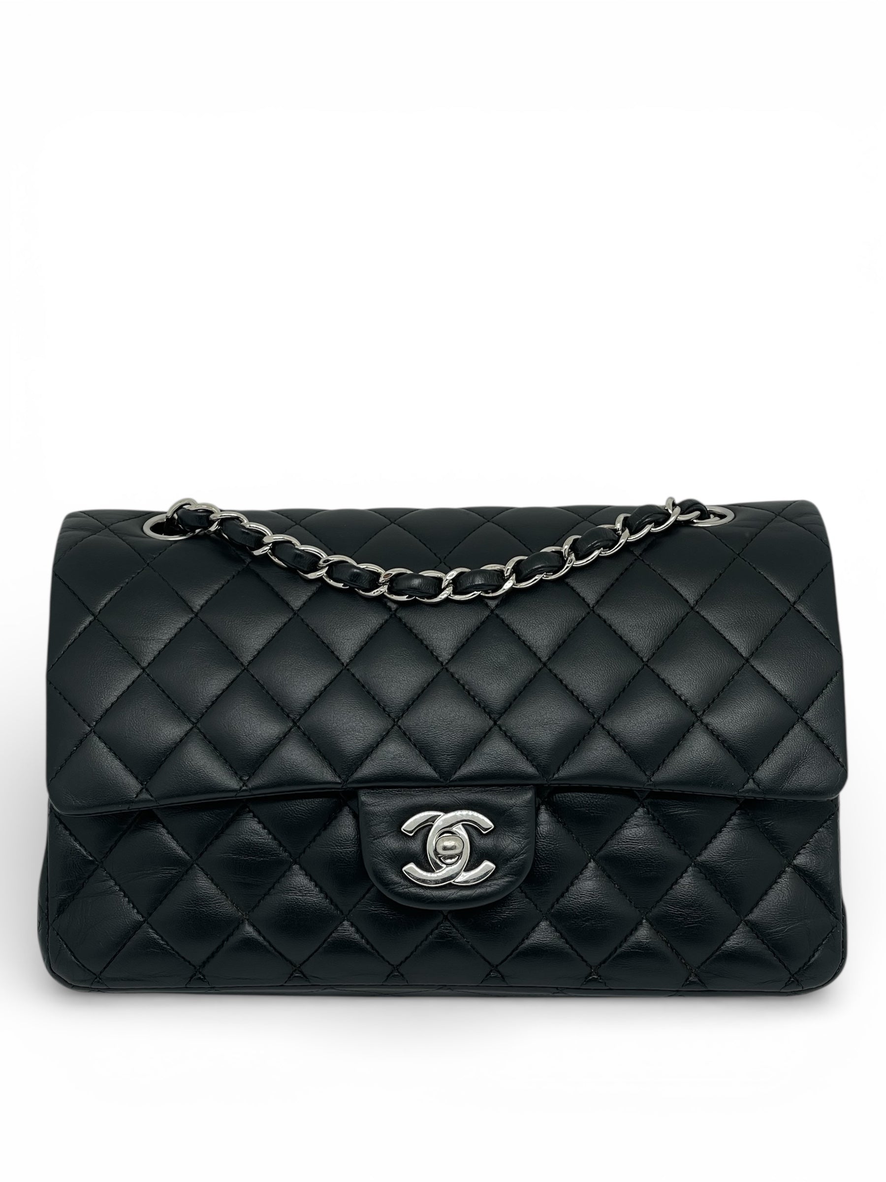 Chanel - Sac Timeless 25 en cuir d’agneau noir