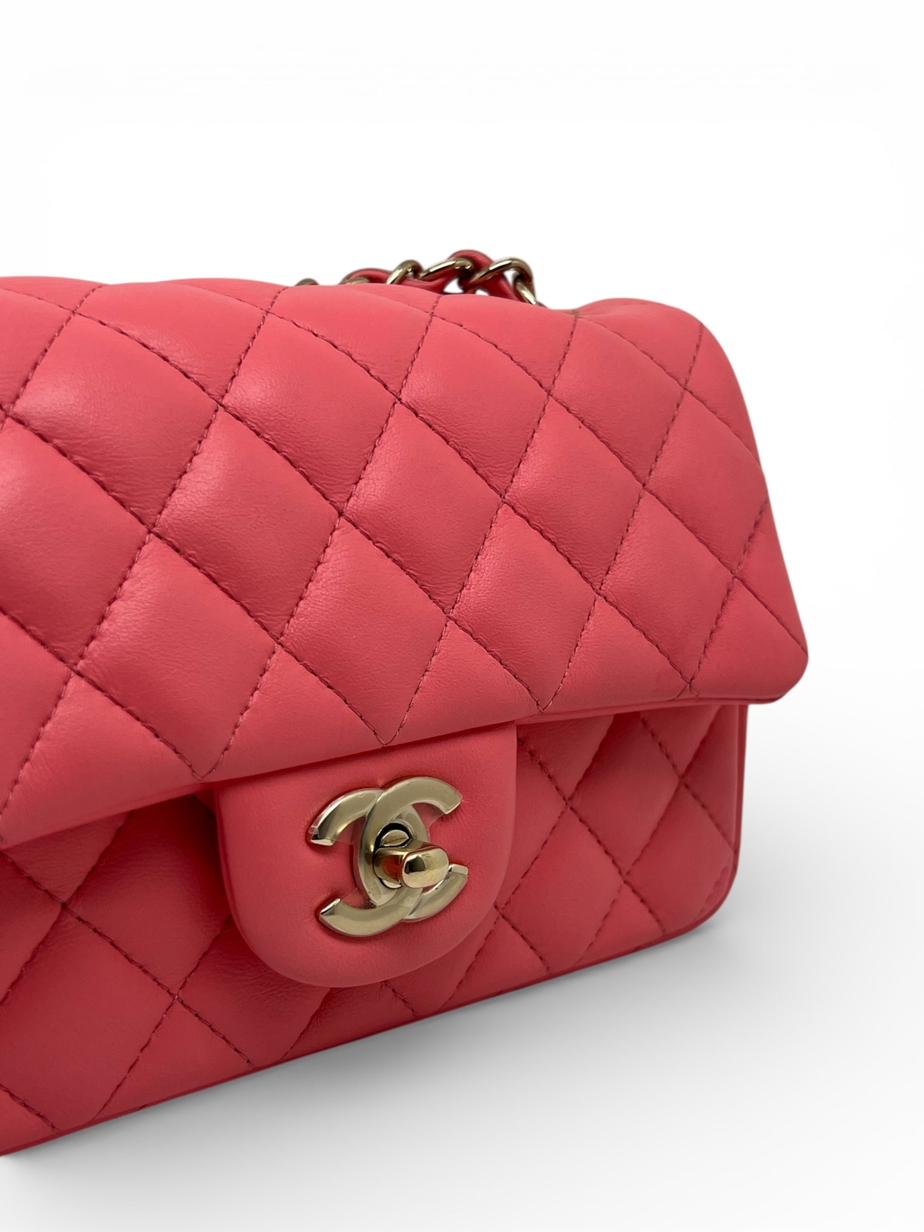 Chanel - Sac Mini rectangle Rose en cuir