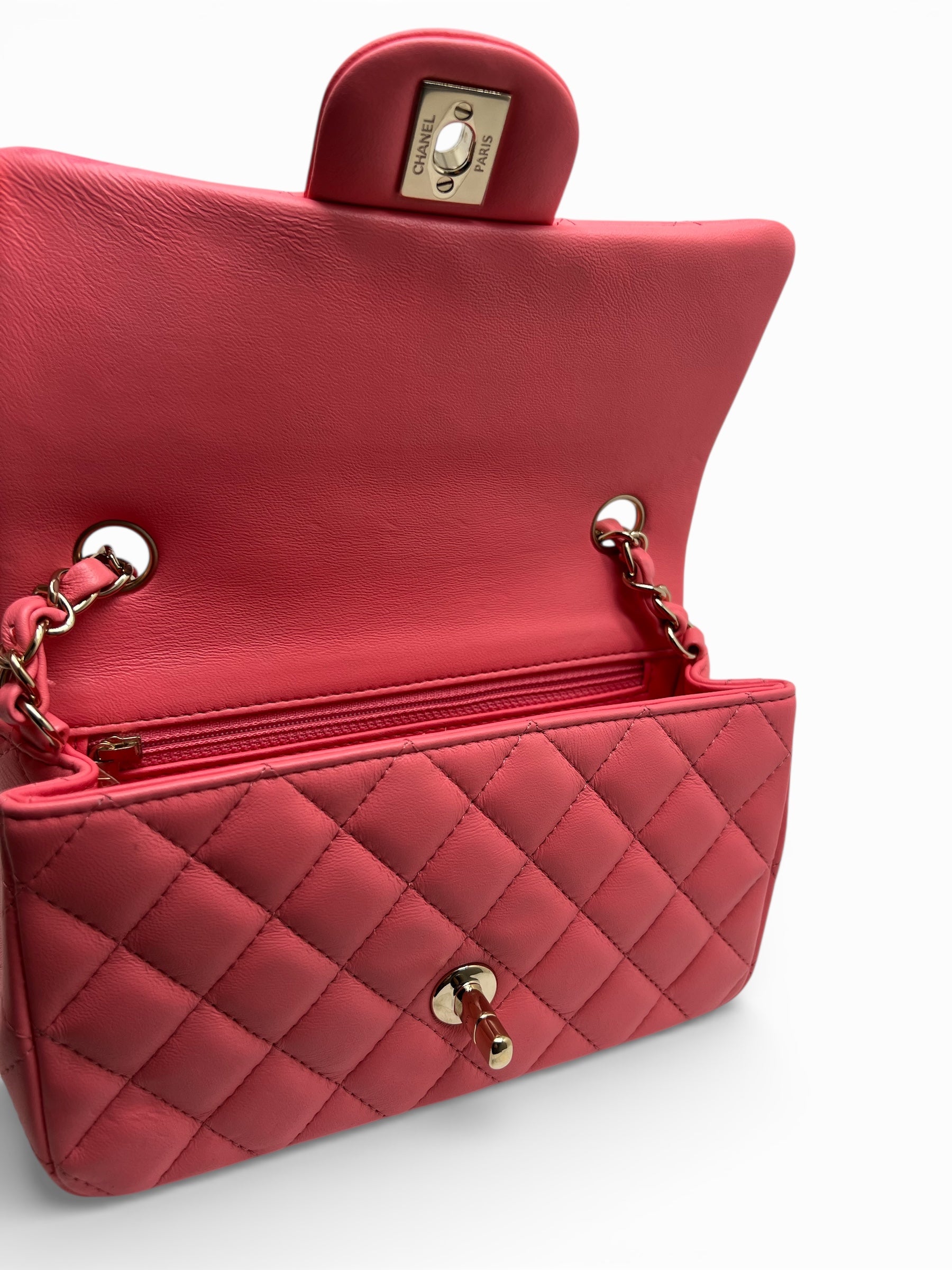 Chanel - Sac Mini rectangle Rose en cuir