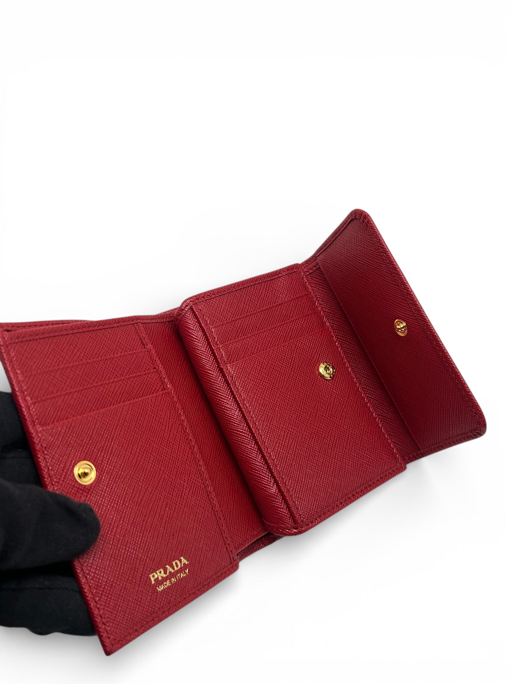 Prada - Portefeuille à plaque Logo en cuir rouge