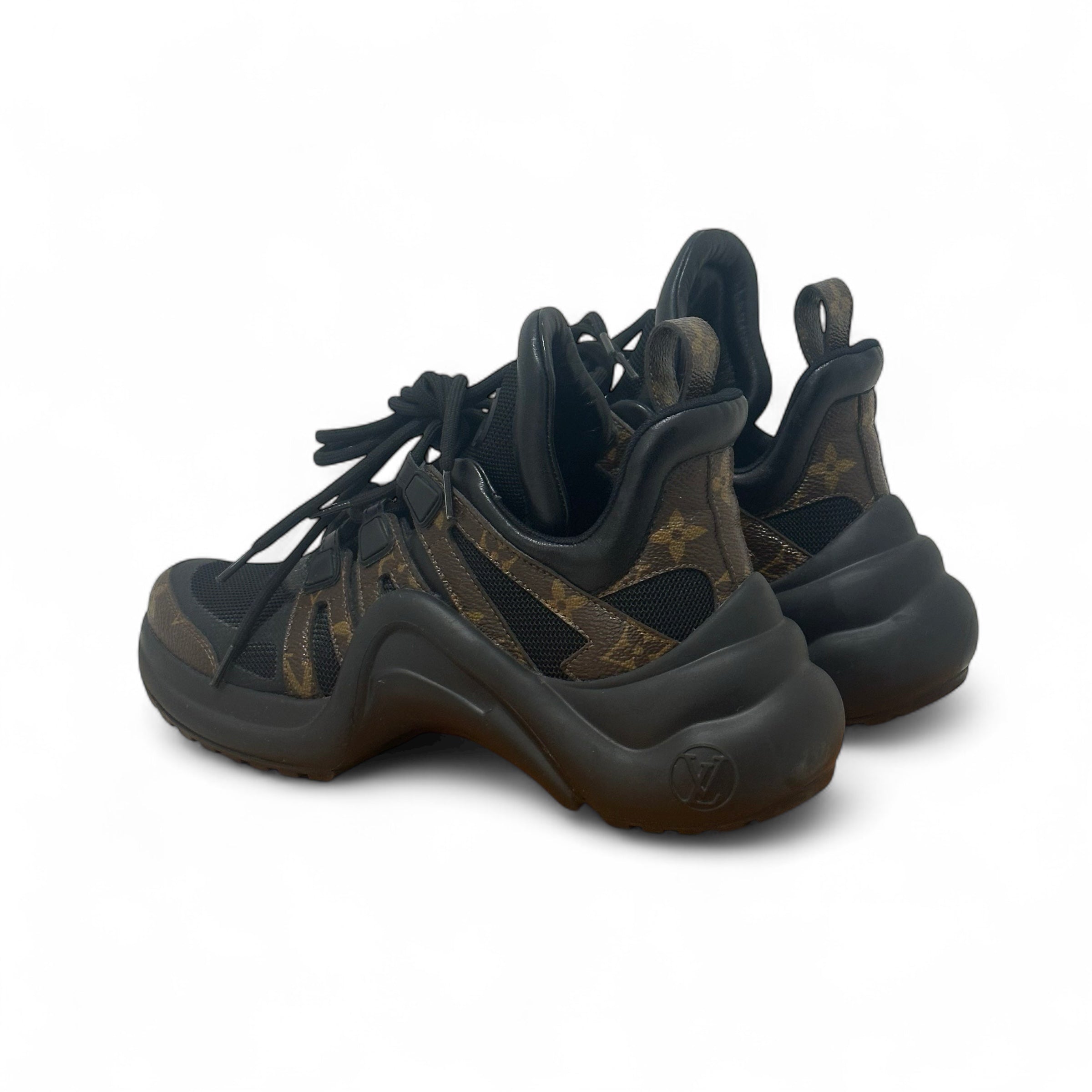Louis Vuitton - Baskets Archlight