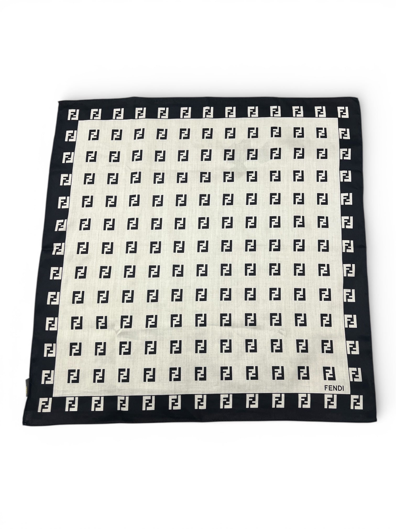 Fendi - Gavroche monogram noir et blanc