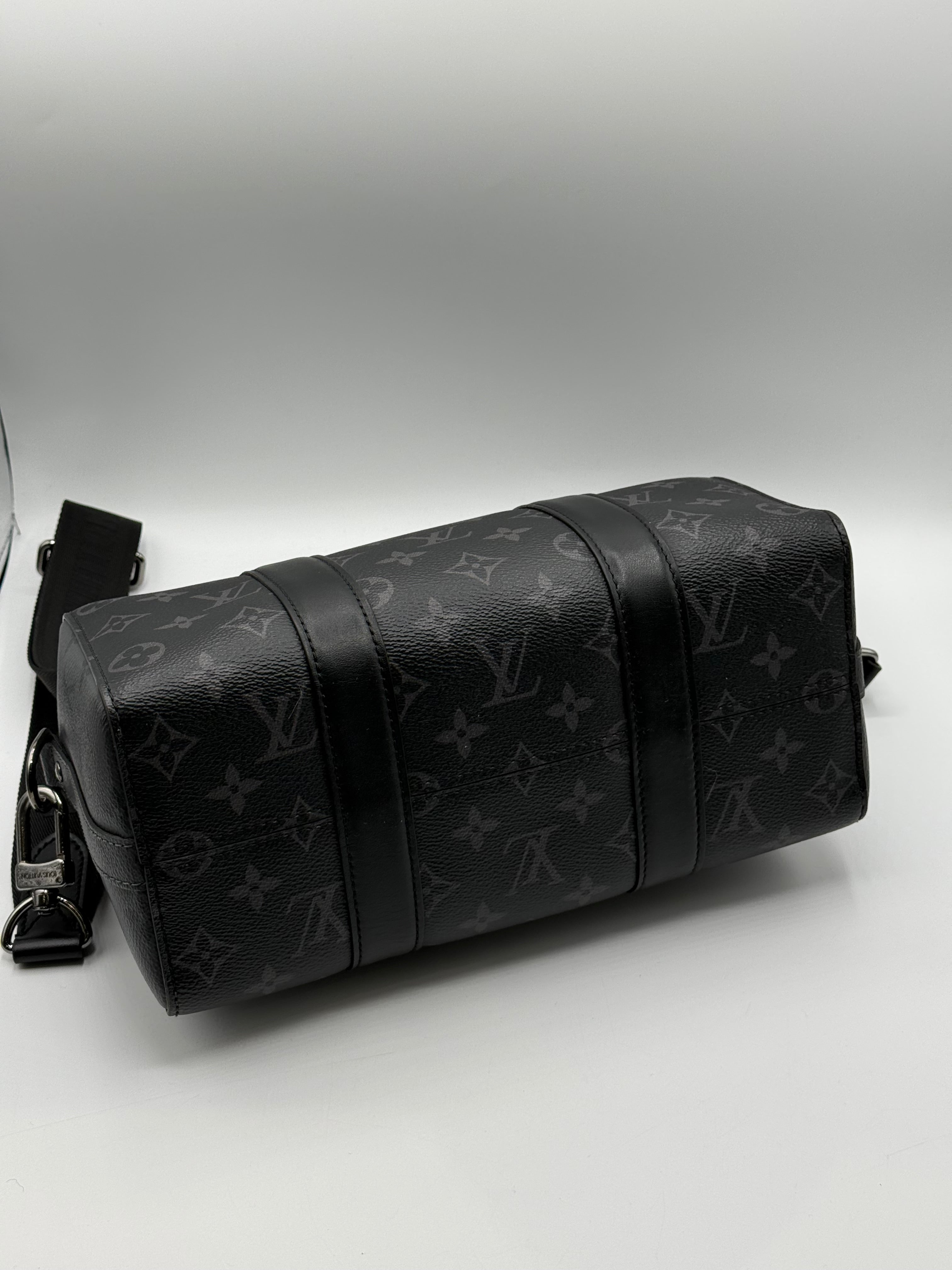 Louis Vuitton - Sac City Keepall graphite