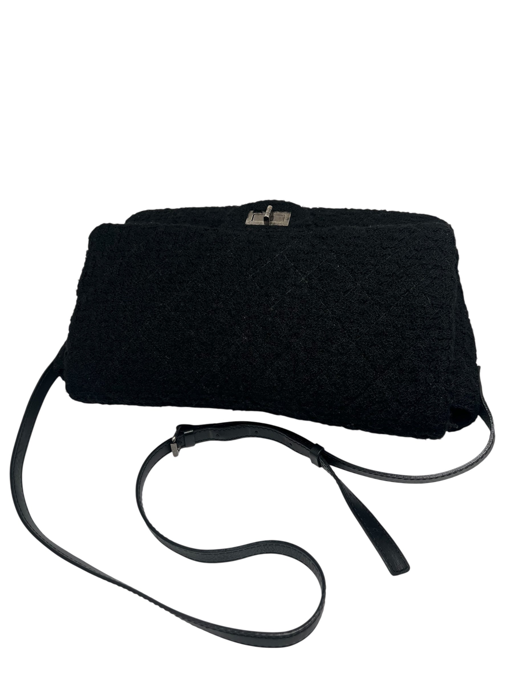 Chanel - Sac 2.55 XXL en tweed