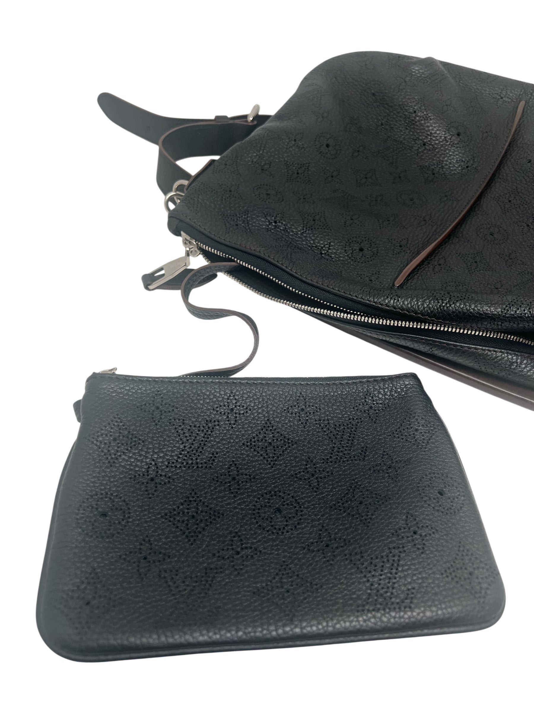 Louis Vuitton - Sac à bandoulière Monogram Mahina Selene