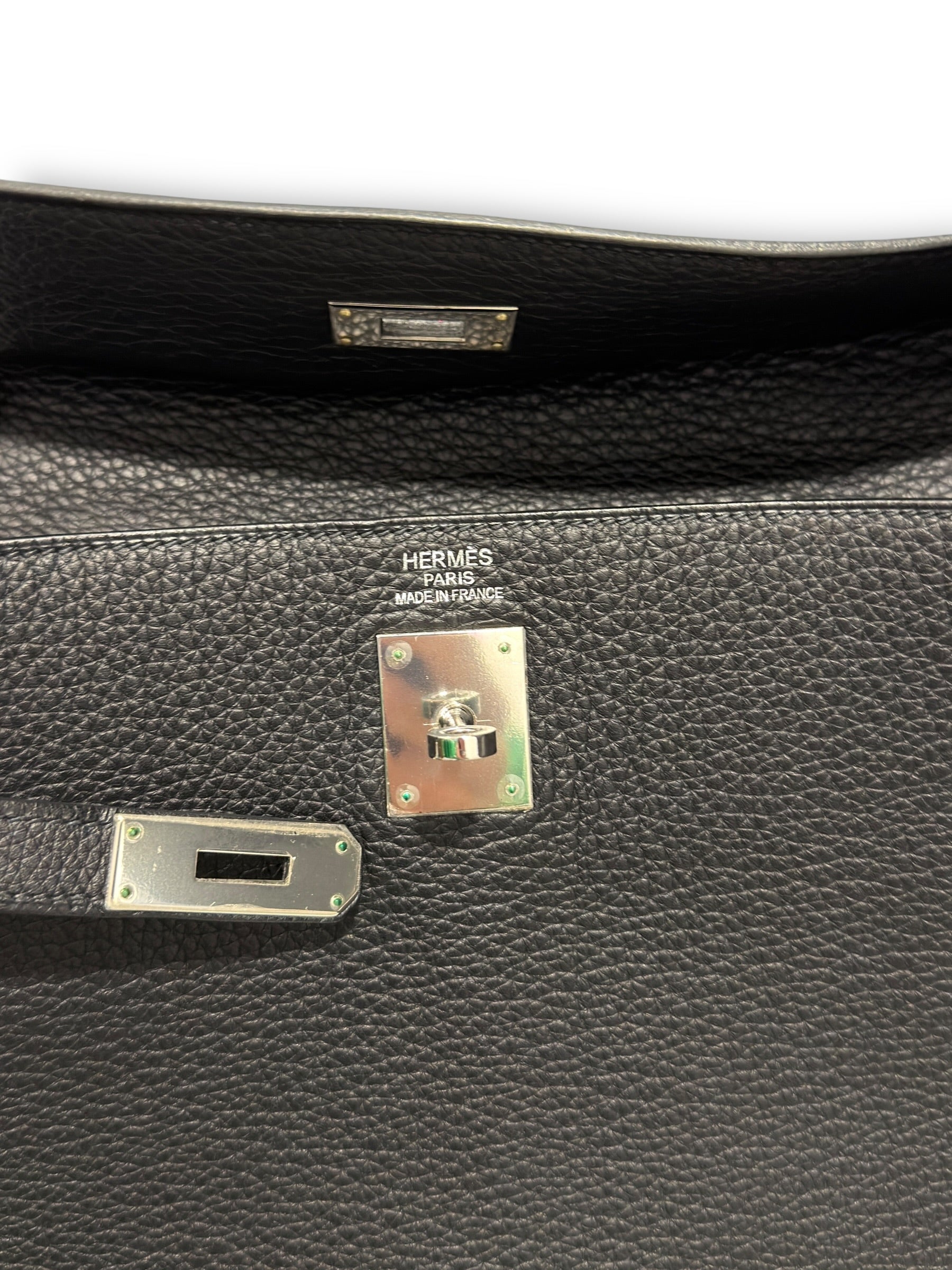 Sac Hermès Kelly 32 Togo Retourné Noir | Les Folies d’Eugénie