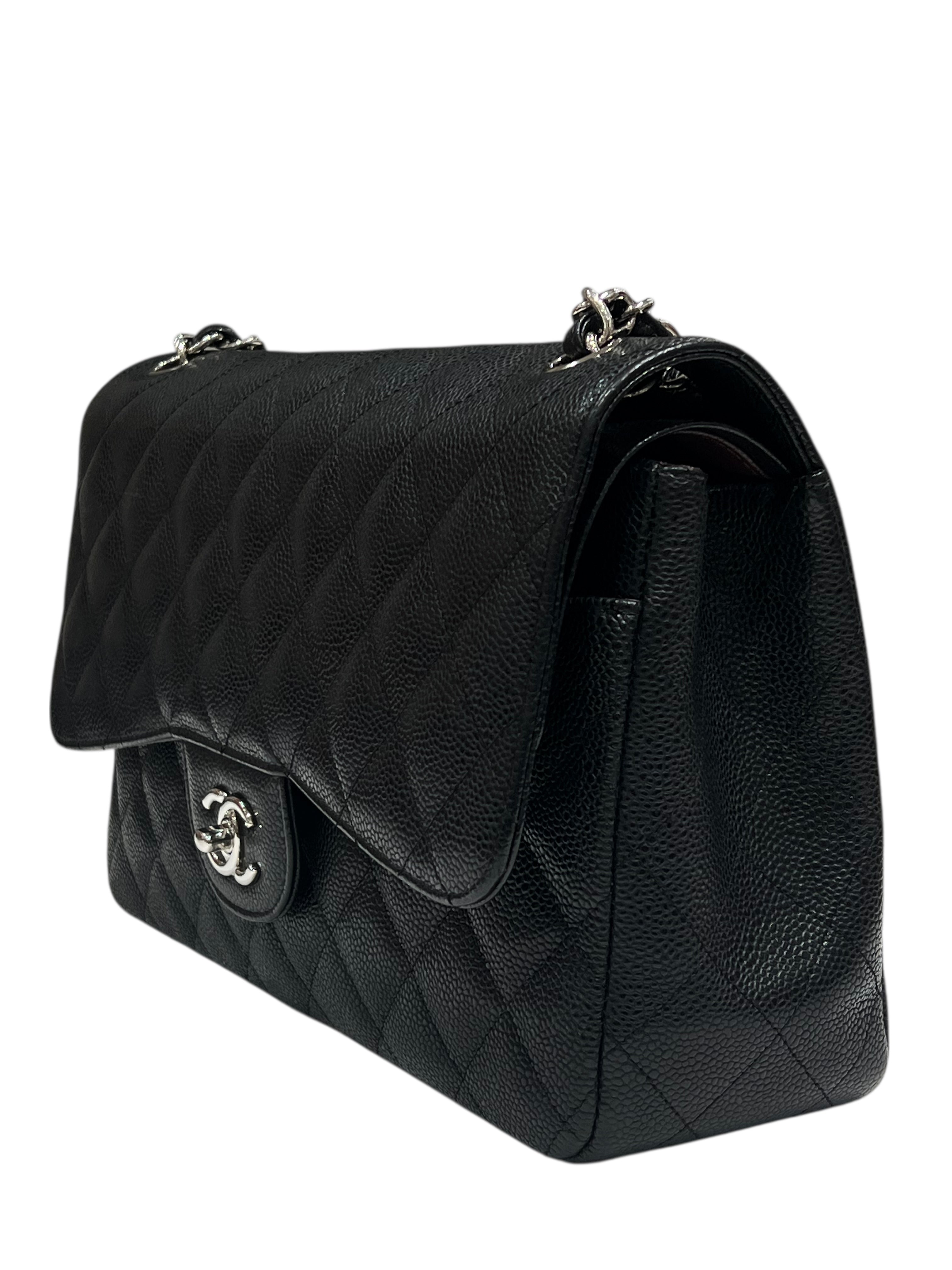 Chanel - sac classique jumbo cuir caviar noir
