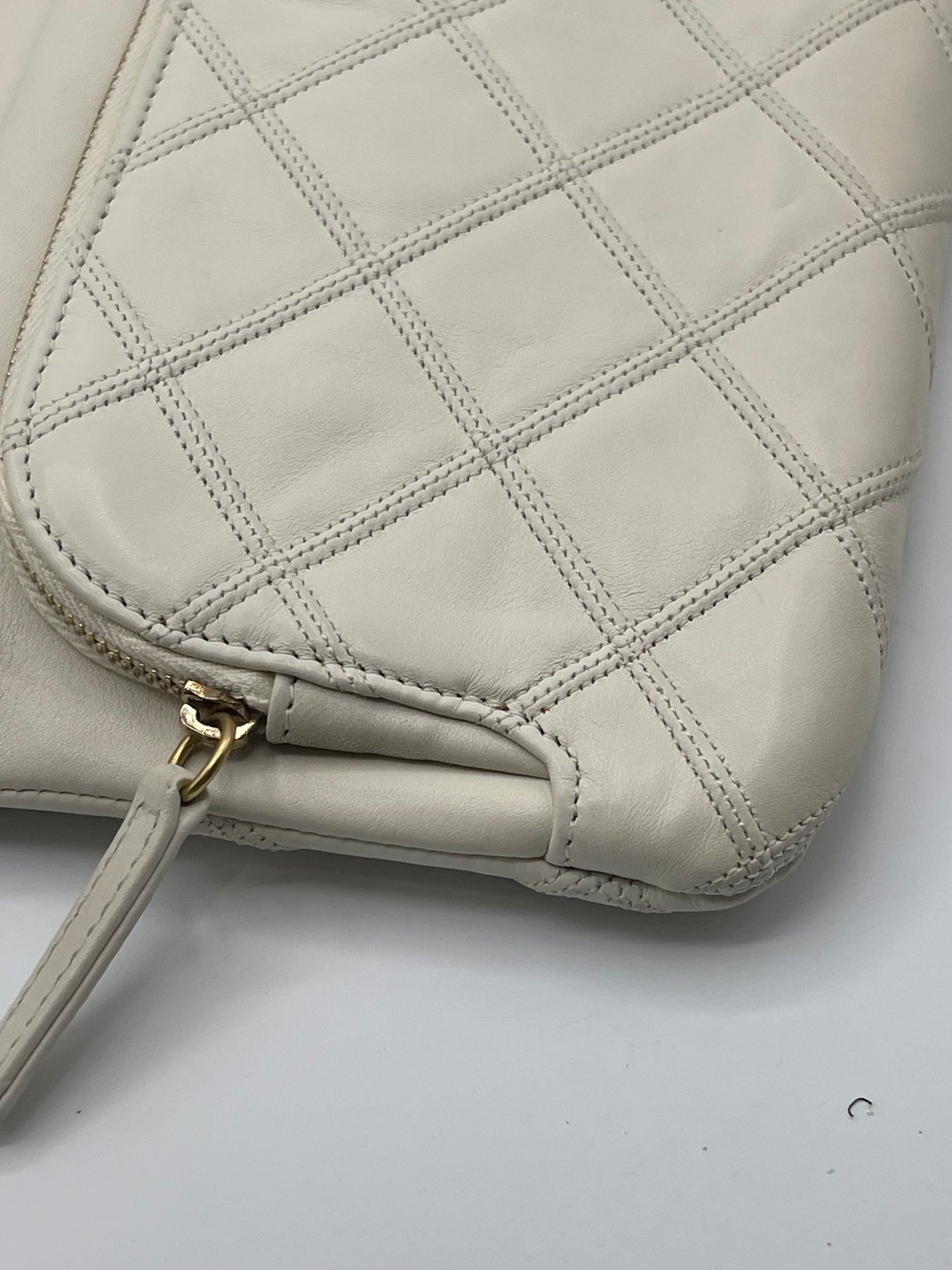 Chanel - Matelassierte Klapp-Clutch