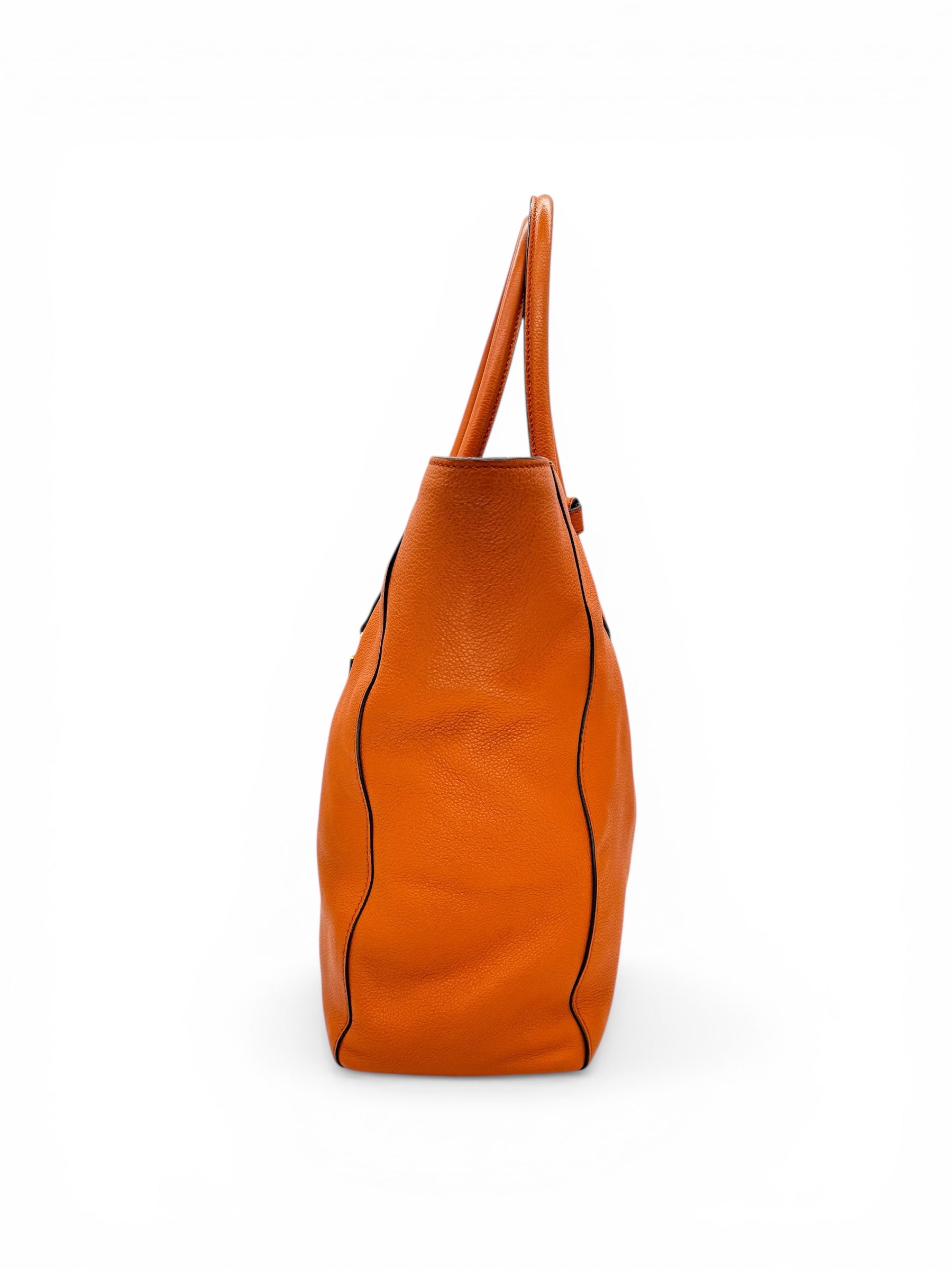 Prada Sac Cabas Orange | Les Folies d’Eugénie