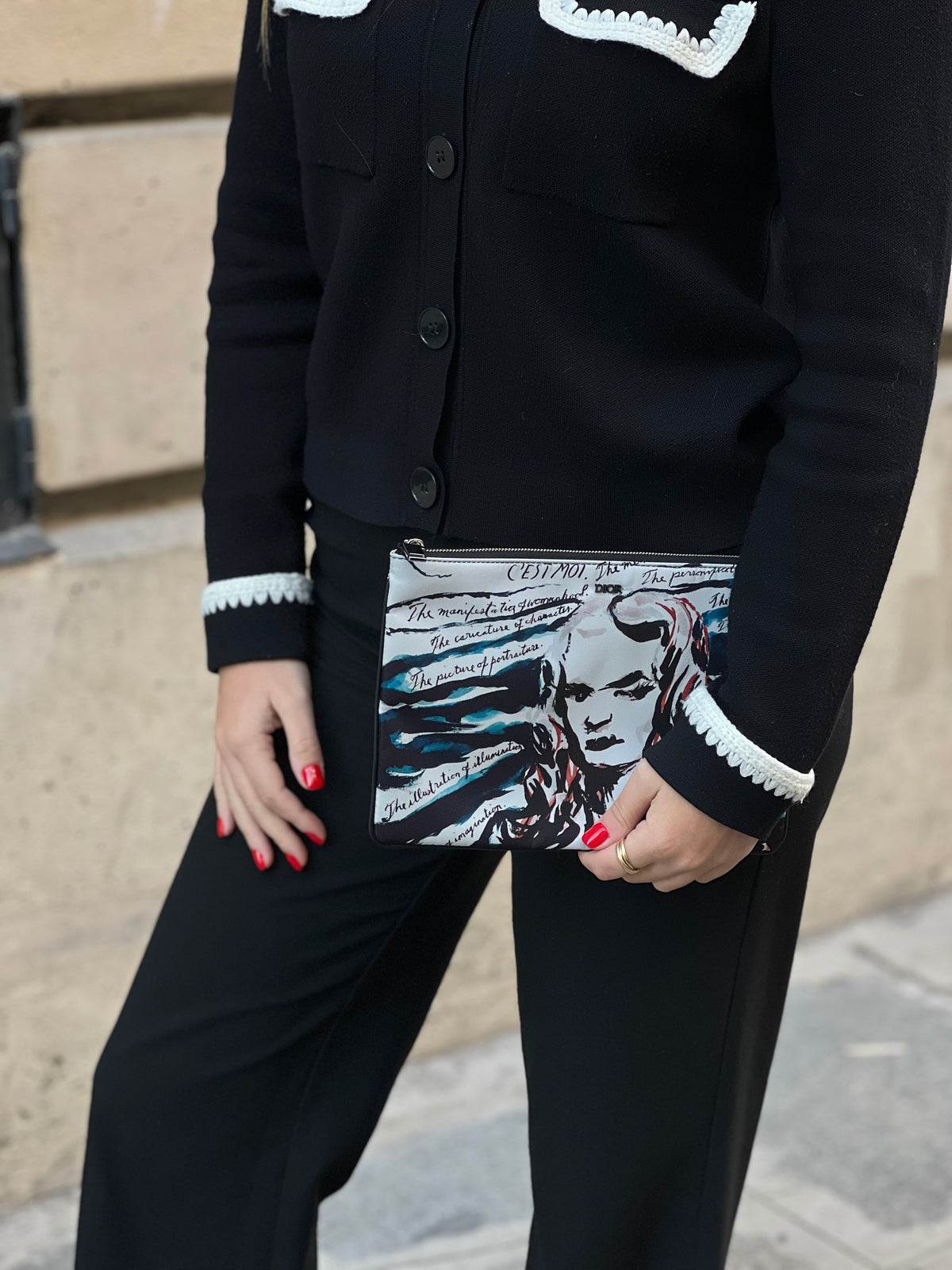 Dior – Dior x Raymond-Pettibon-Tasche