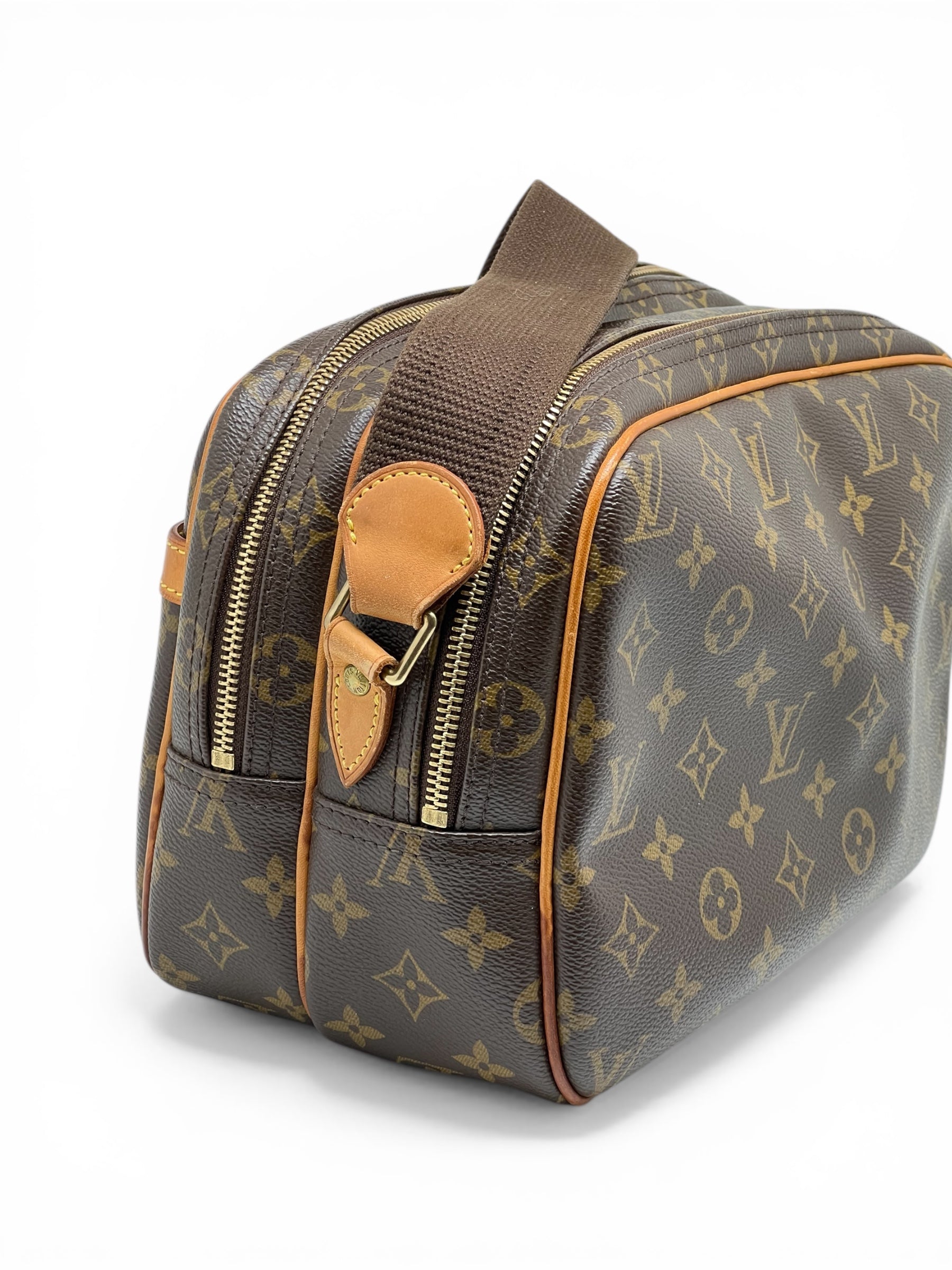Louis Vuitton - Sac reporter monogram