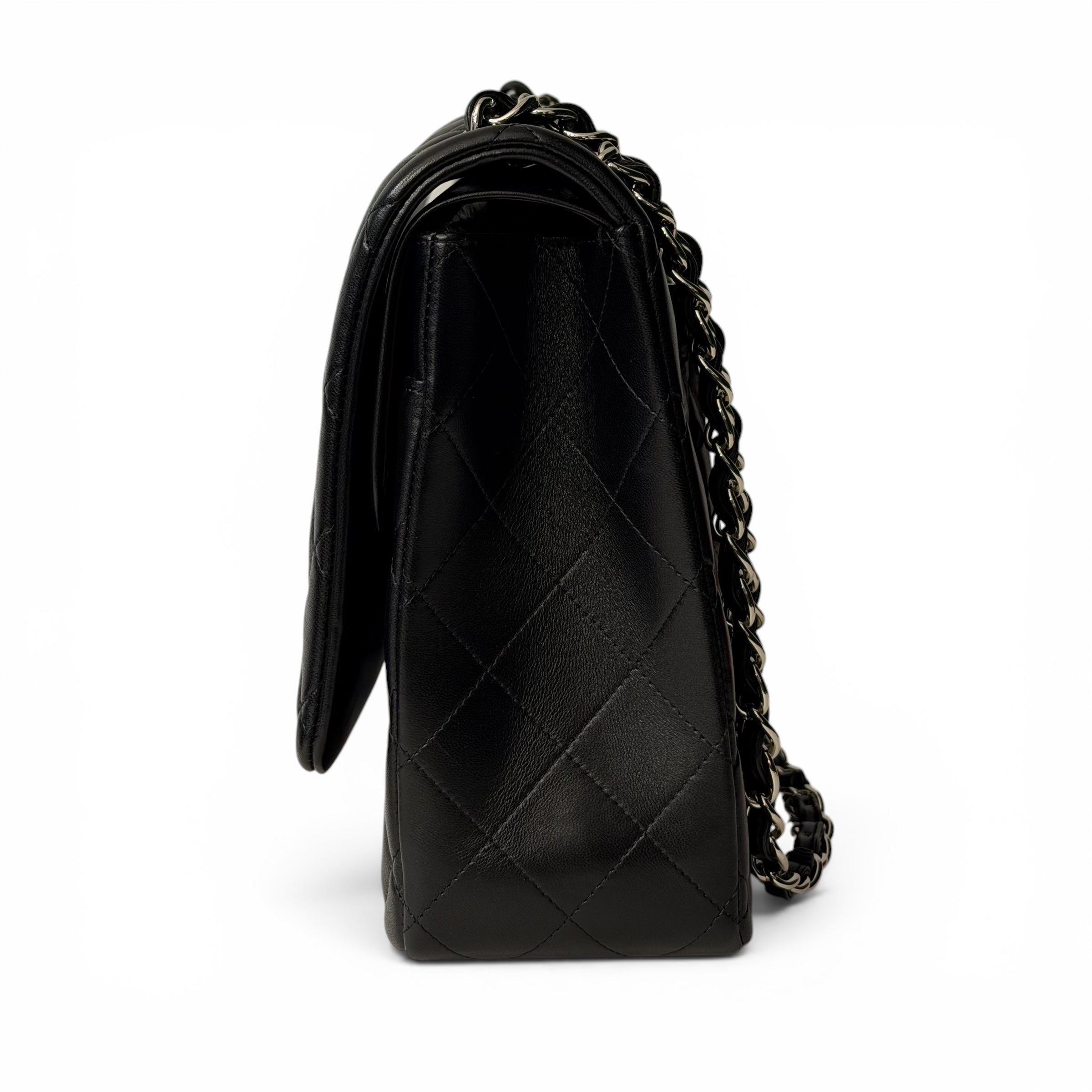 Chanel - Maxi Jumbo cuir d’agneau noir