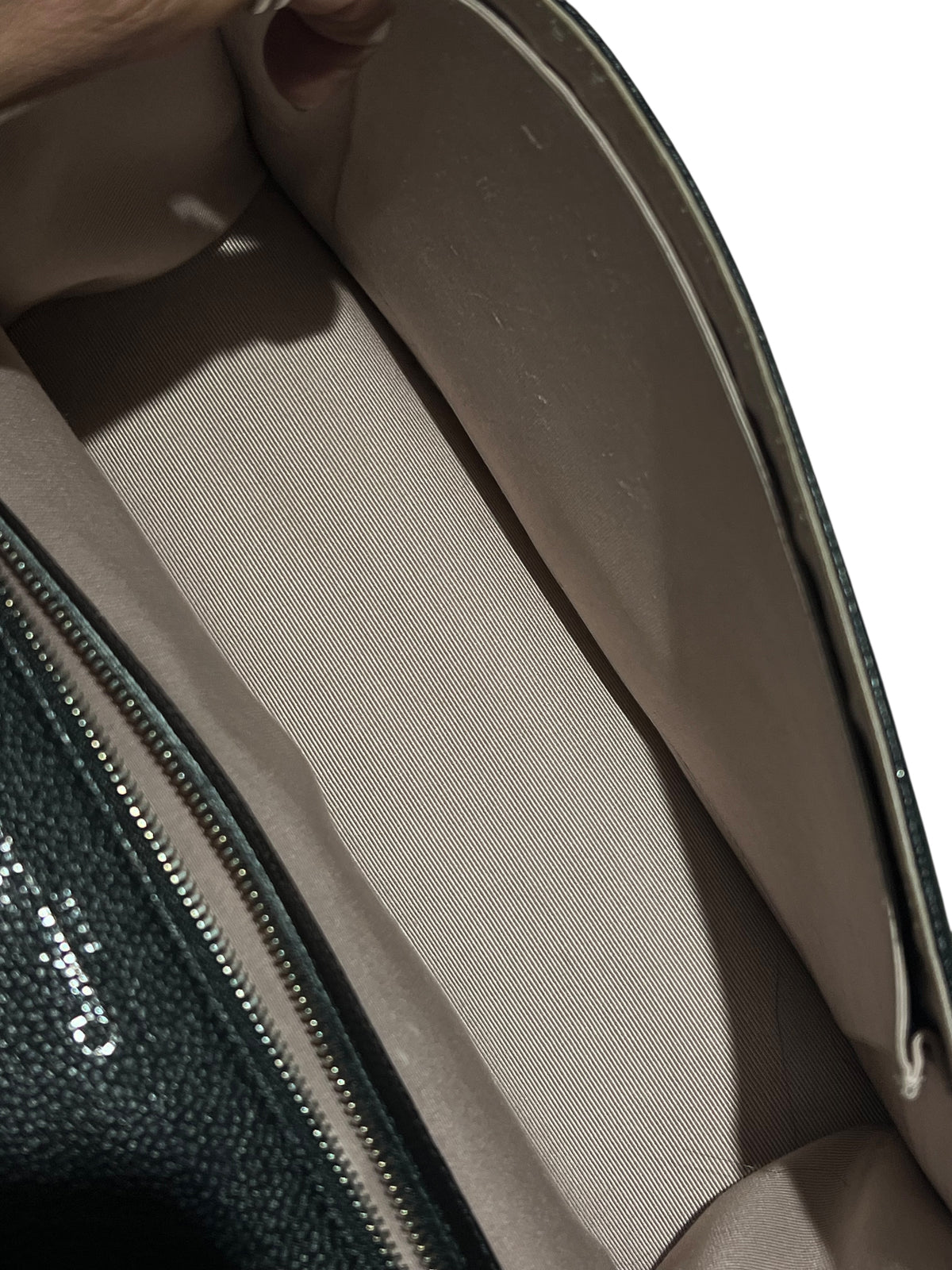 Dior - Black leather Diorama bag
