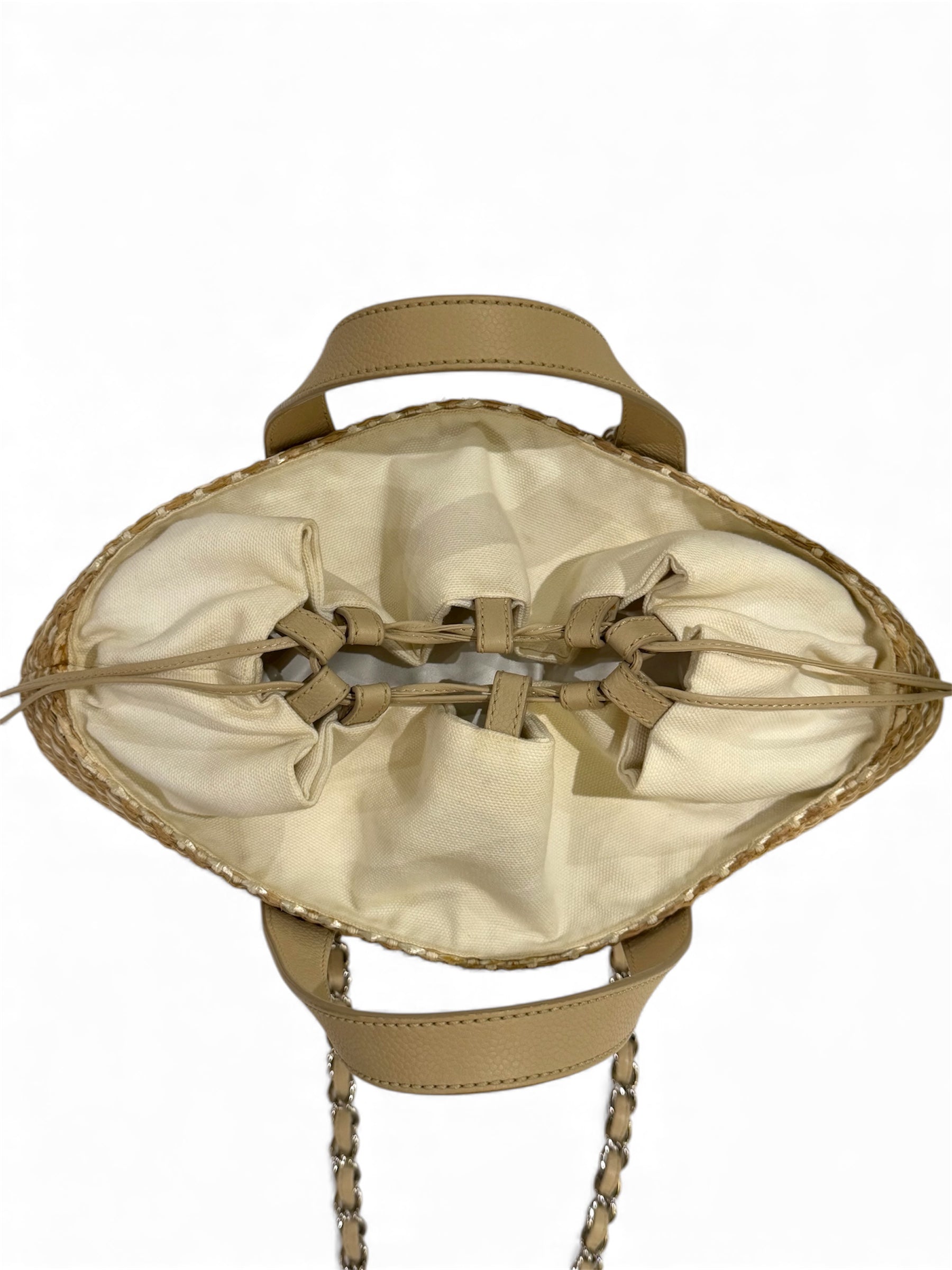 Chanel - Borsa in rafia beige e bianca