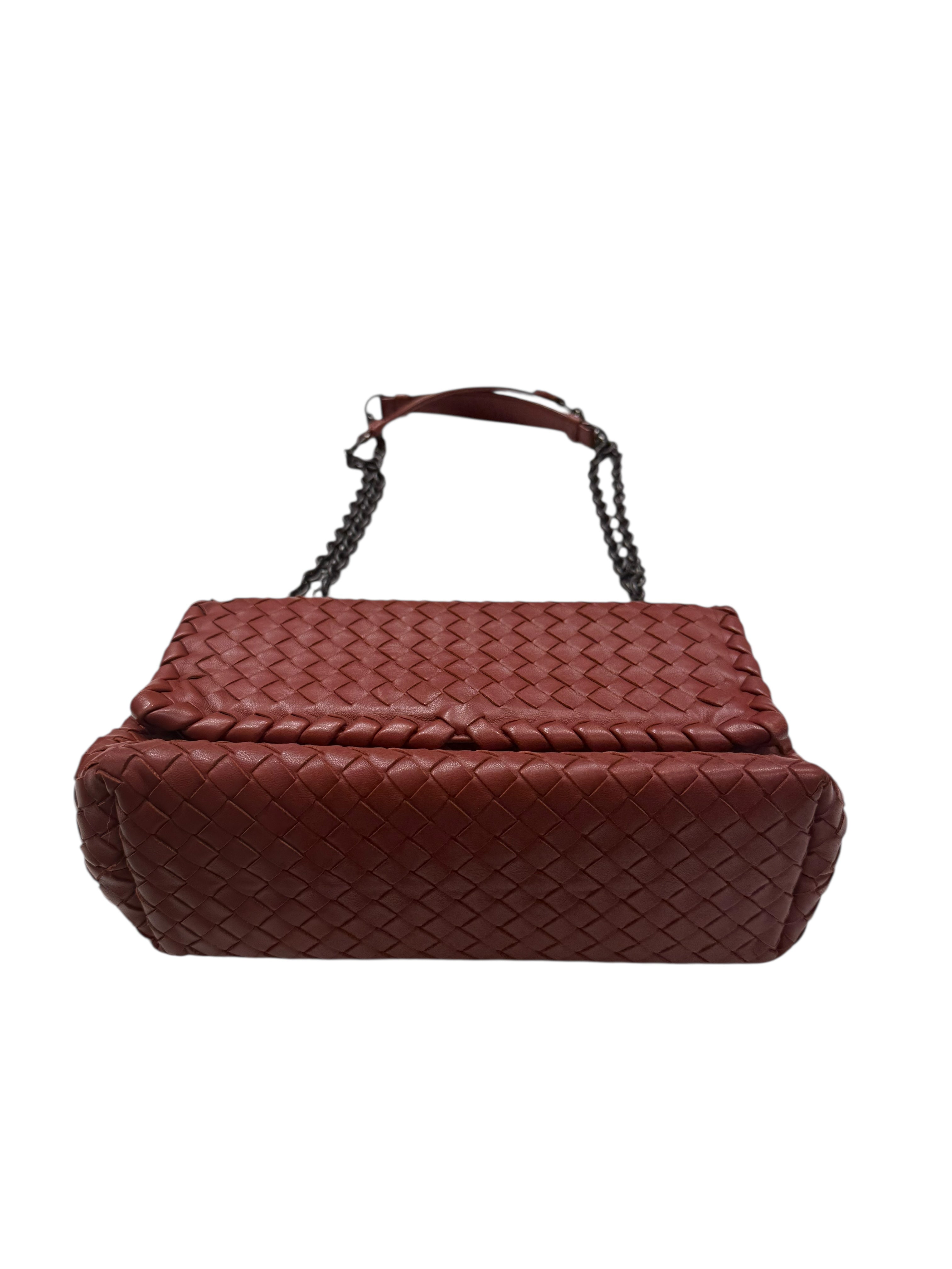 Bottega Veneta - Sac à rabat Intrecciato cuir rouge