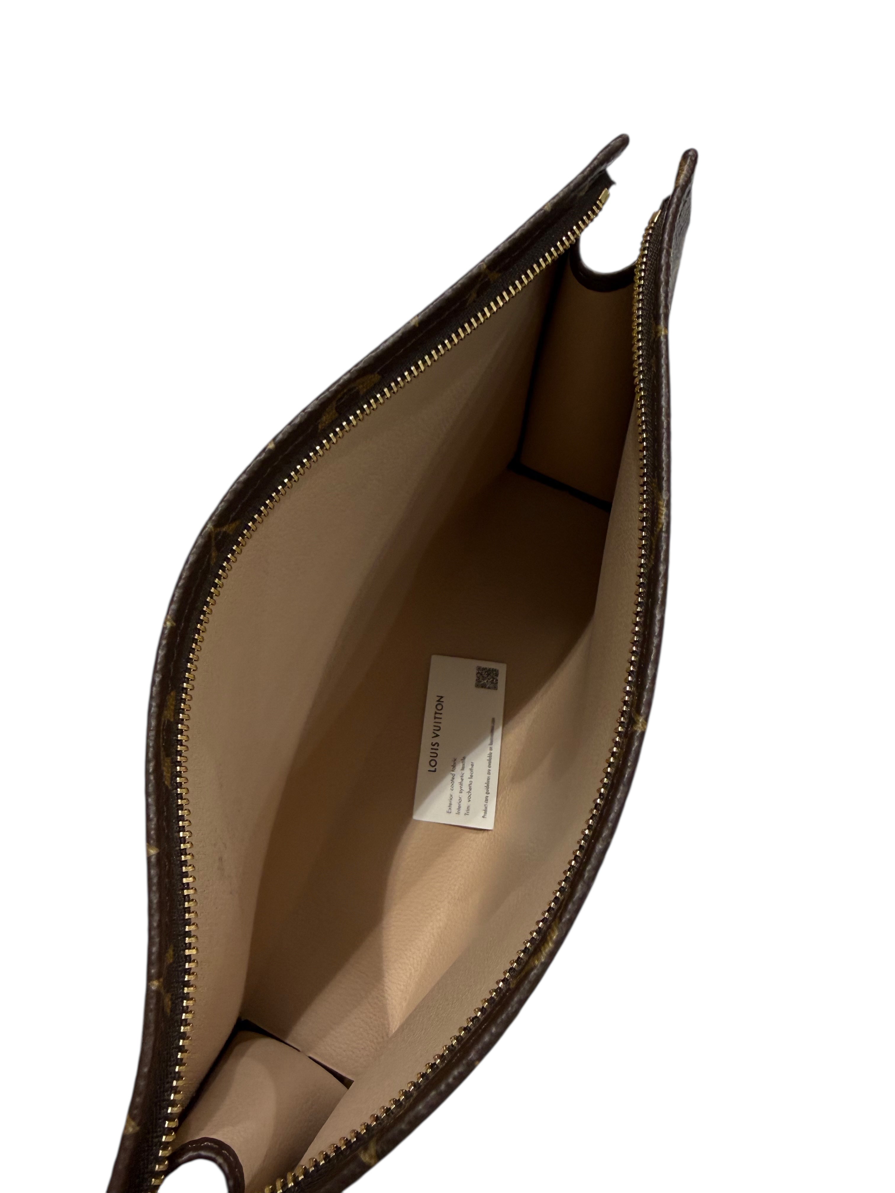 Louis Vuitton - Pochette cosmétique Monogram