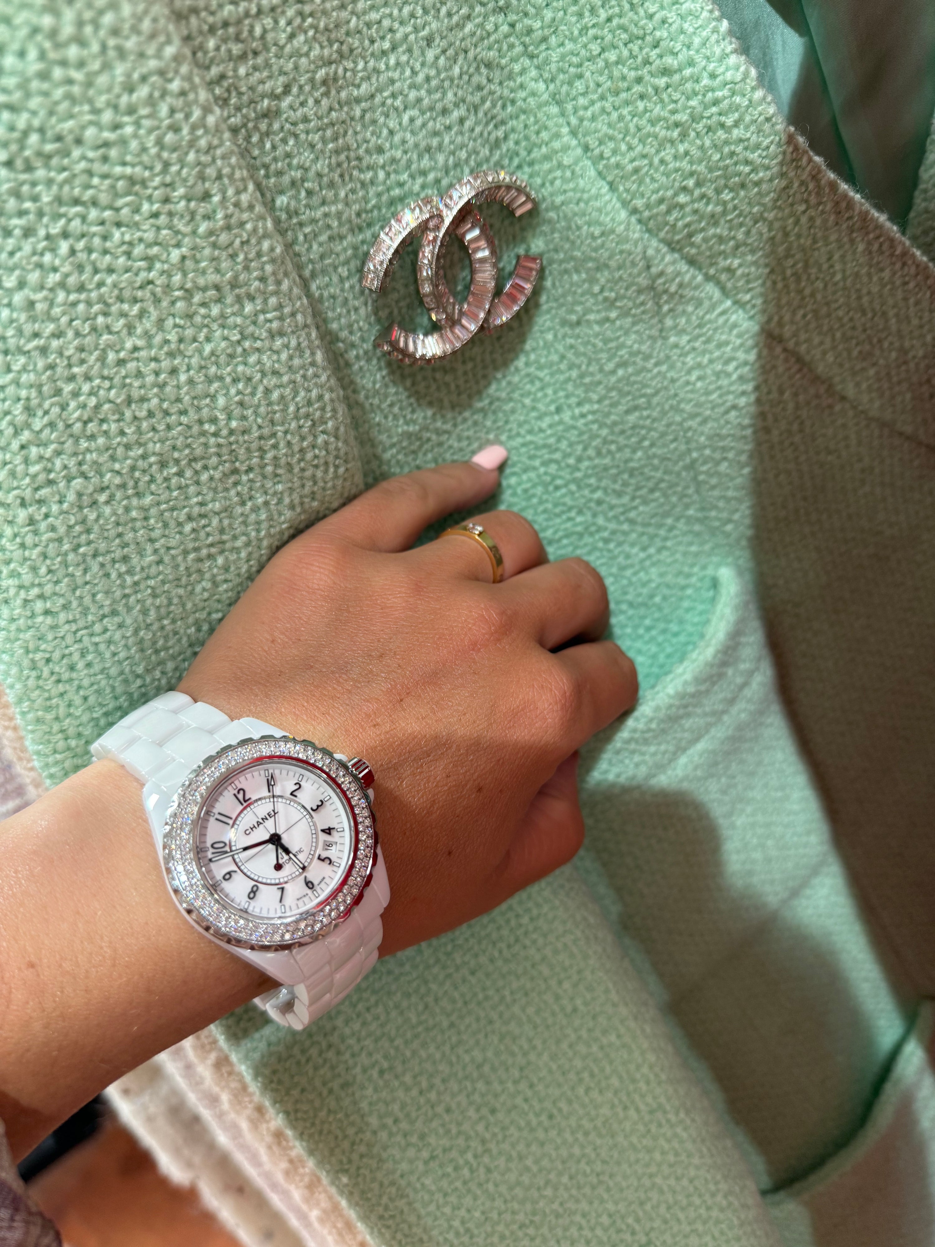 Chanel - Weiße J12 Uhr 38mm