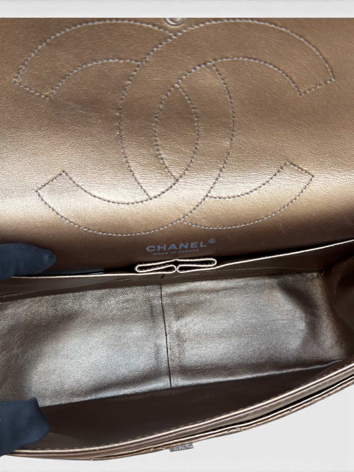 Chanel - Sac 2.55 Bronze