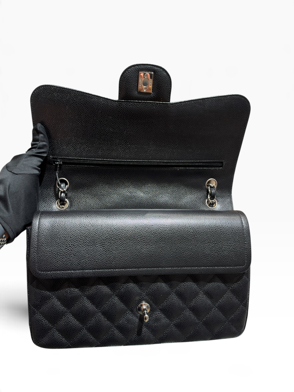 Chanel - Sac Maxi Jumbo cuir caviar noir