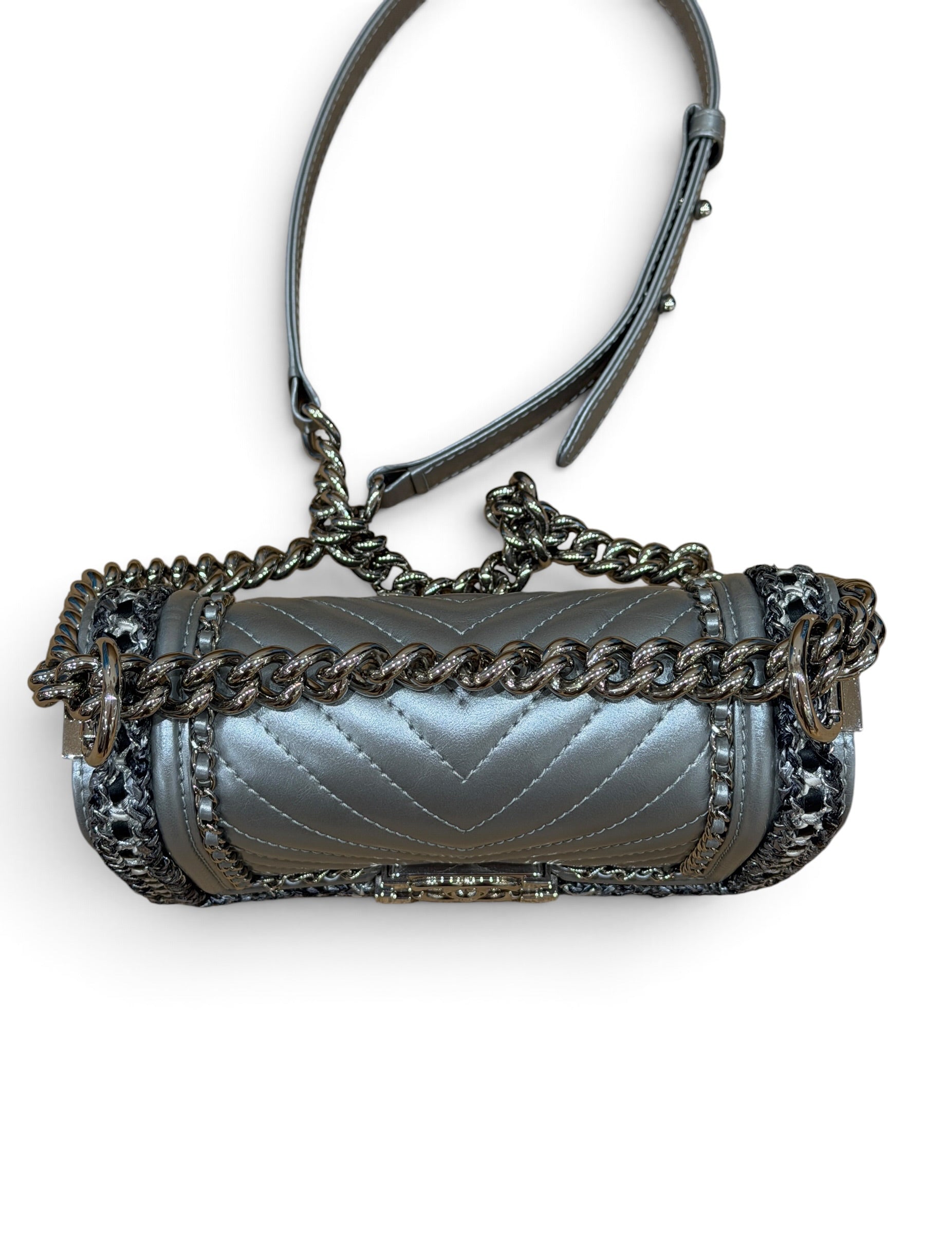 Chanel - Sac Boy Mini cuir argenté Édition limitée