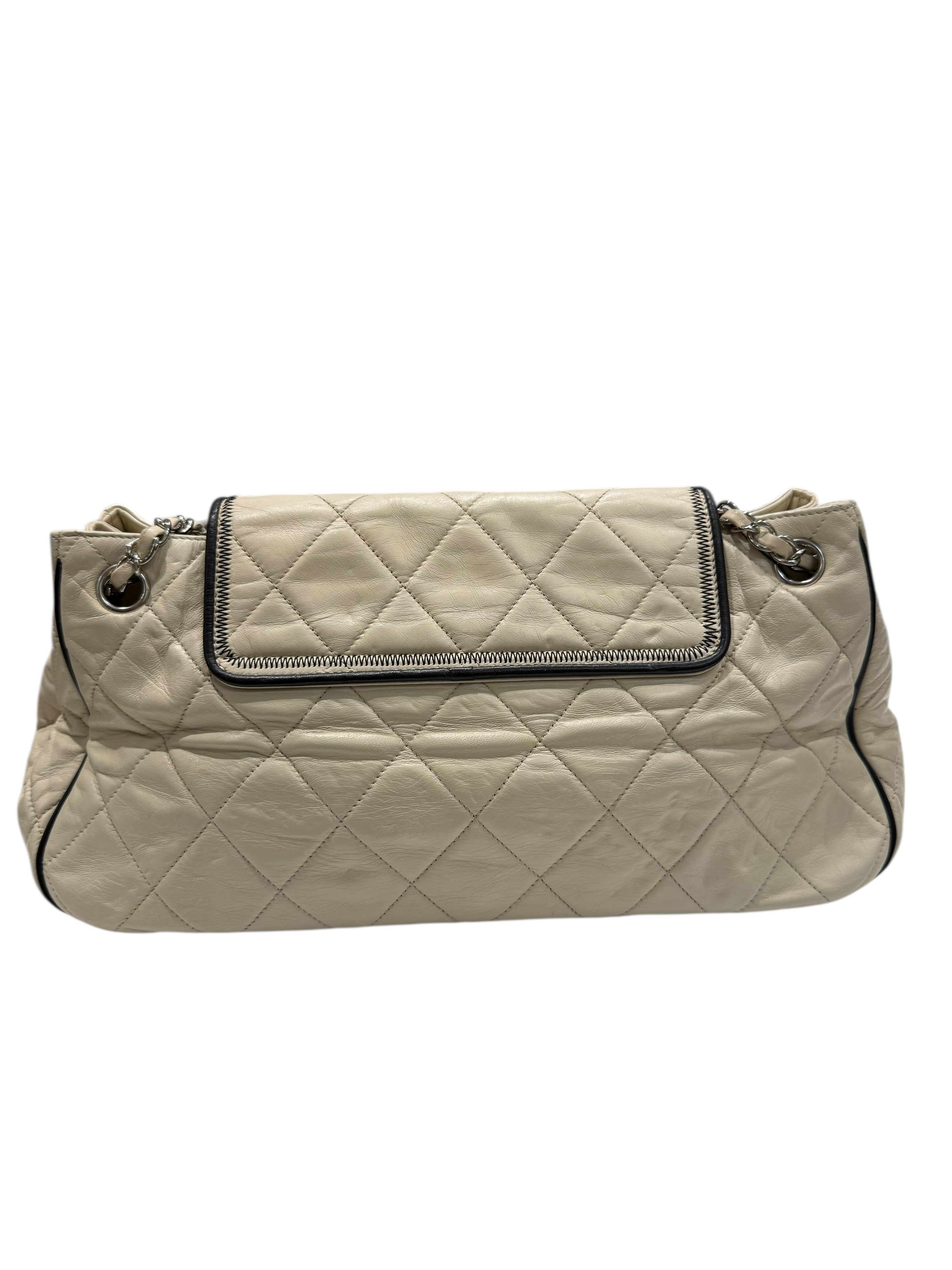 Chanel - Sac Modern Chain Flap Bag
