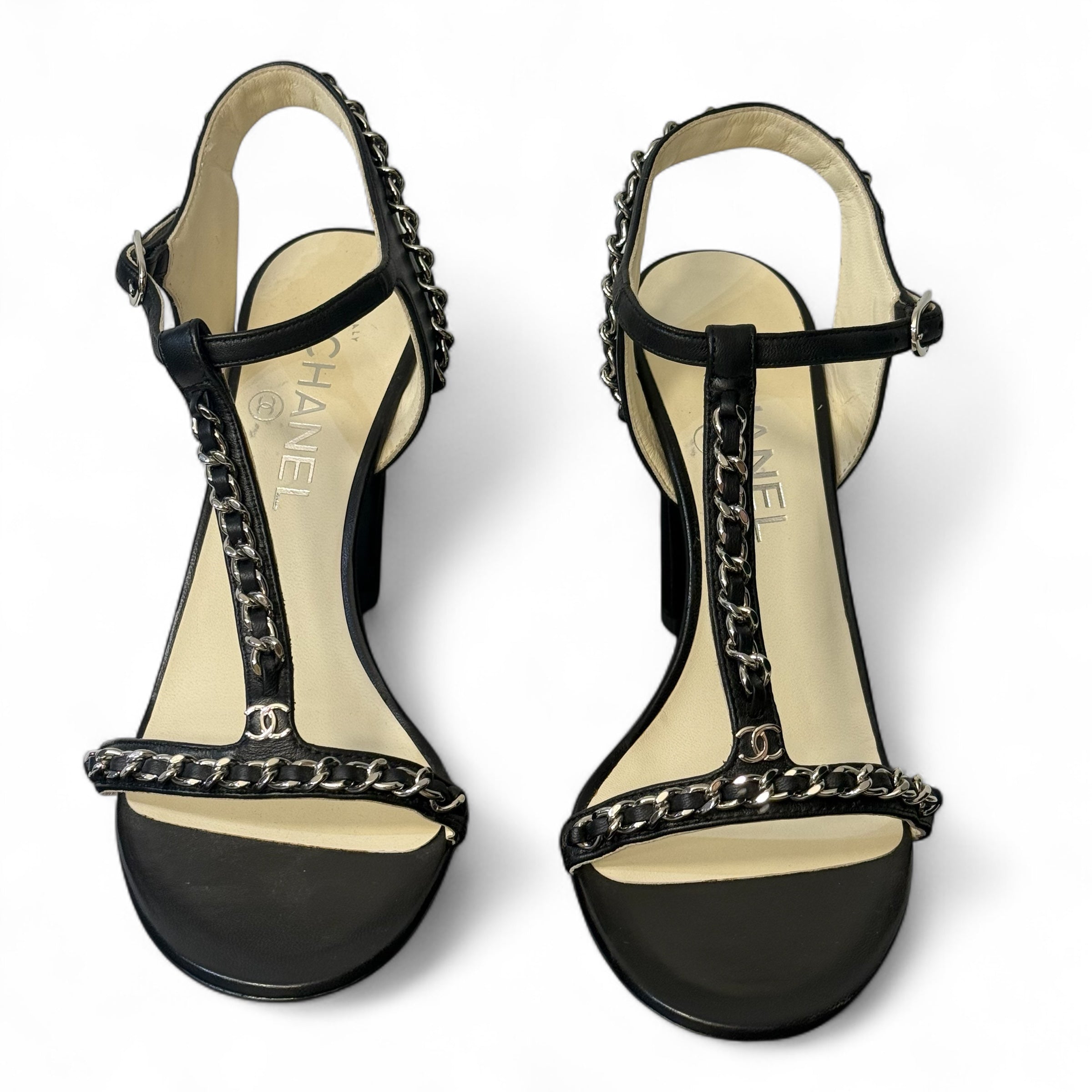 Chanel - Sandales chaîne T.38,5
