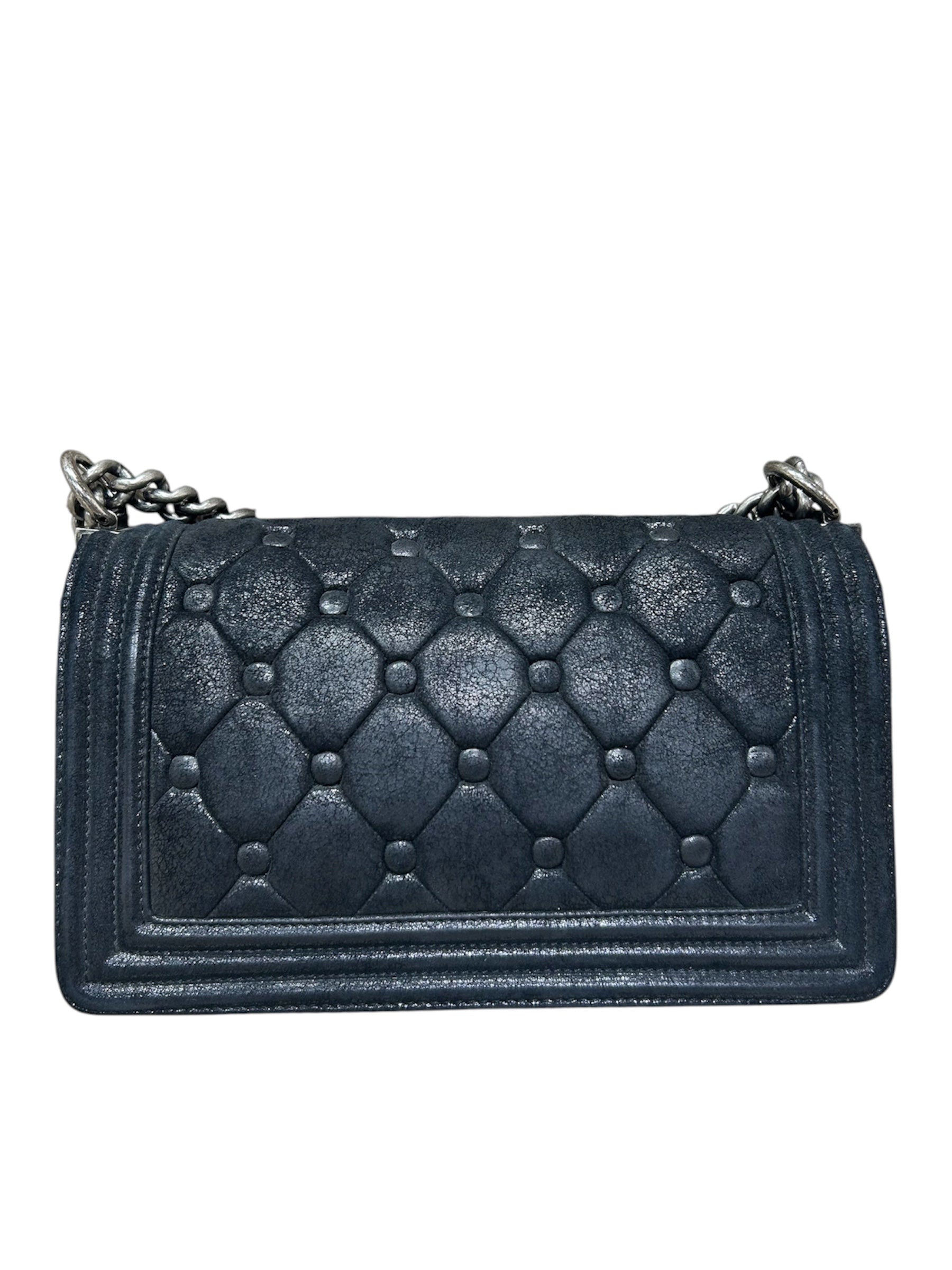 Chanel - Sac Boy Suédé matelassé