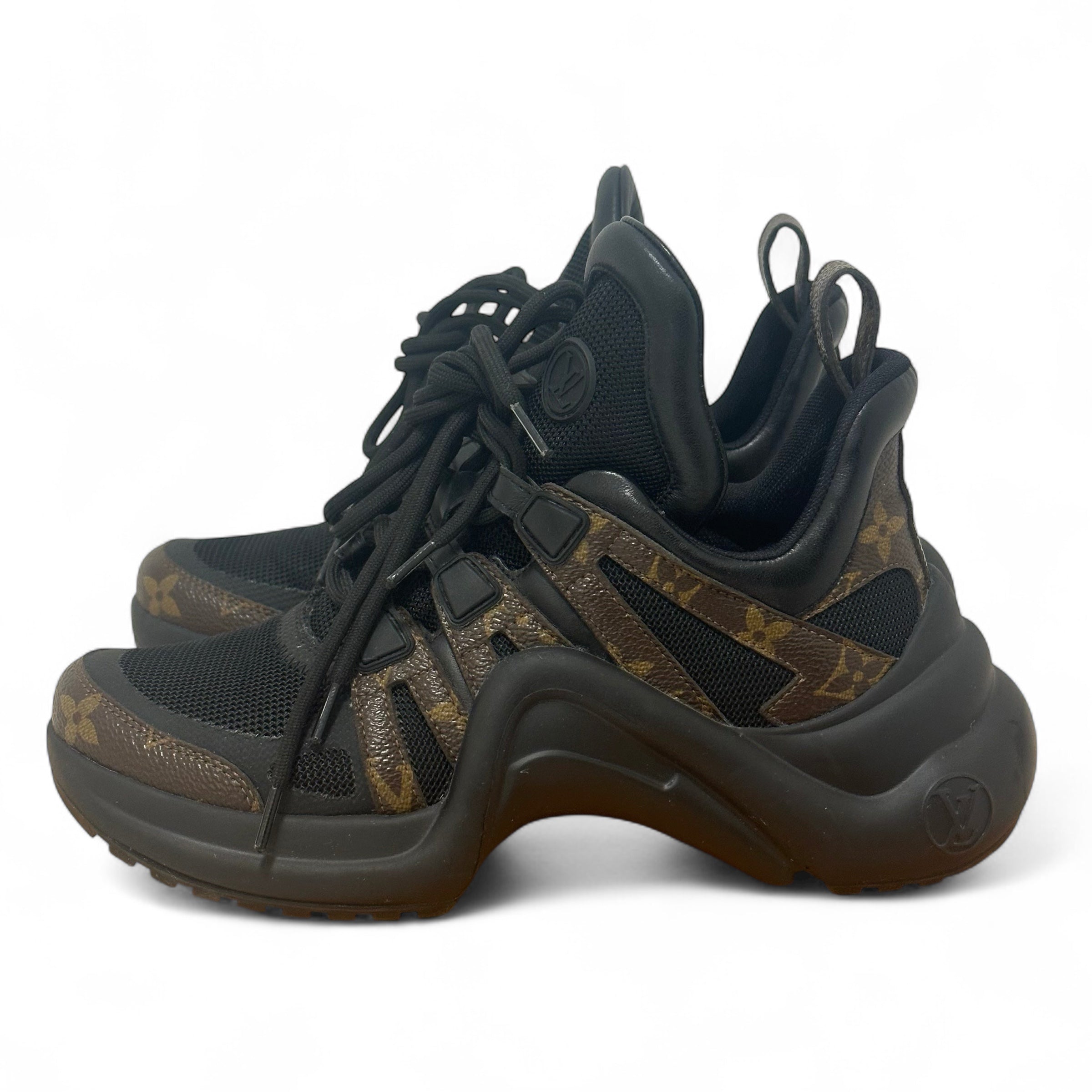 Louis Vuitton - Baskets Archlight