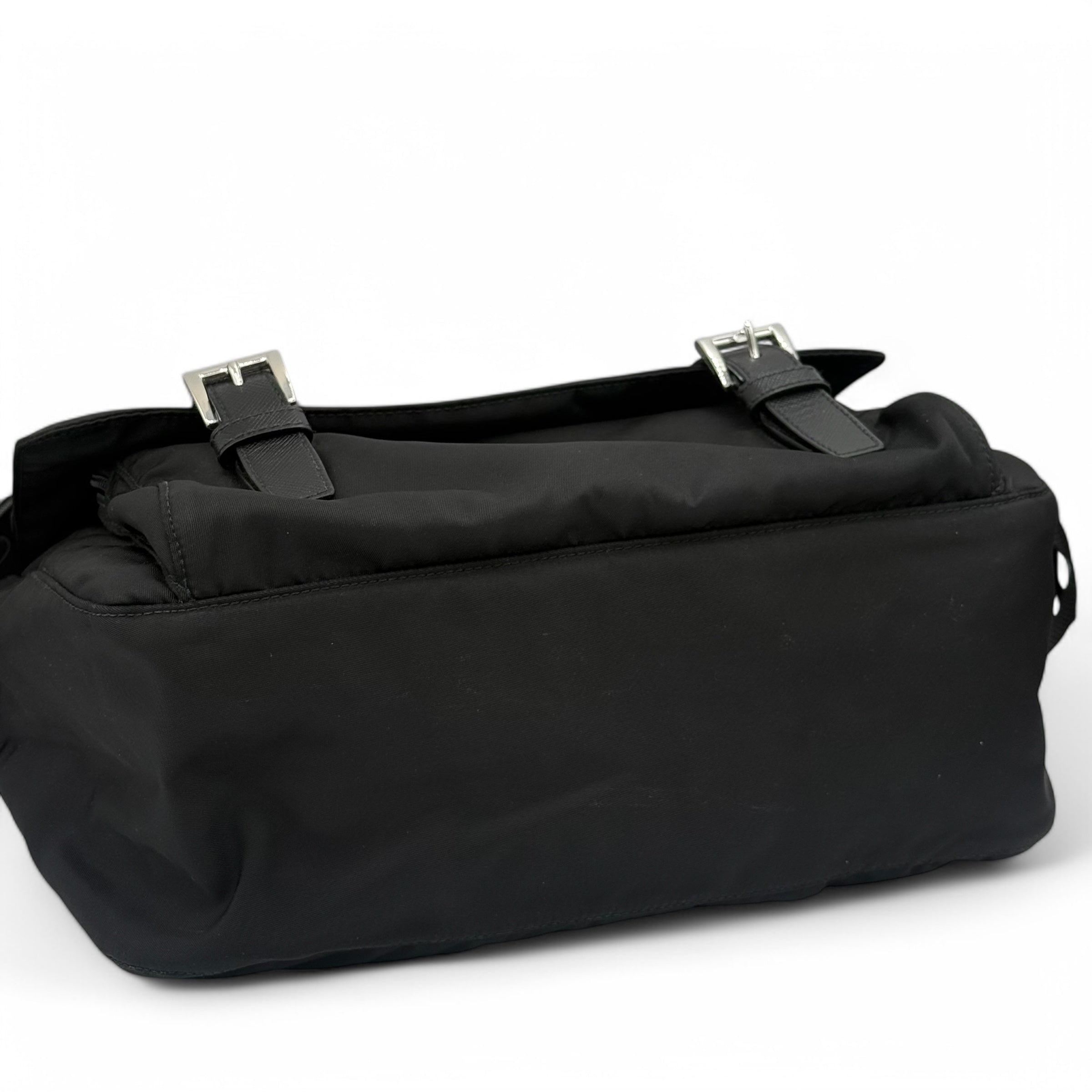 Prada - Sac bandoulière cartable en nylon