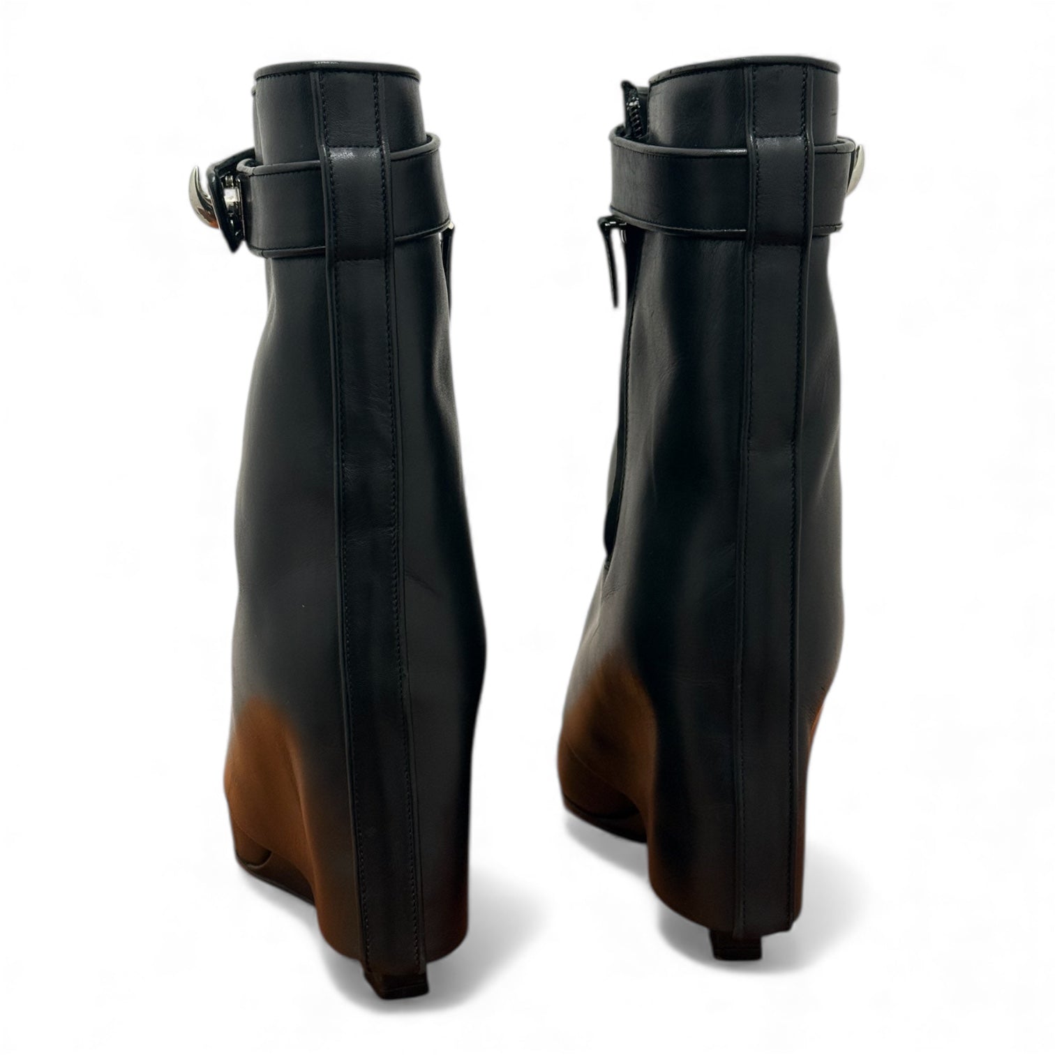 Givenchy - Bottines Shark T.39