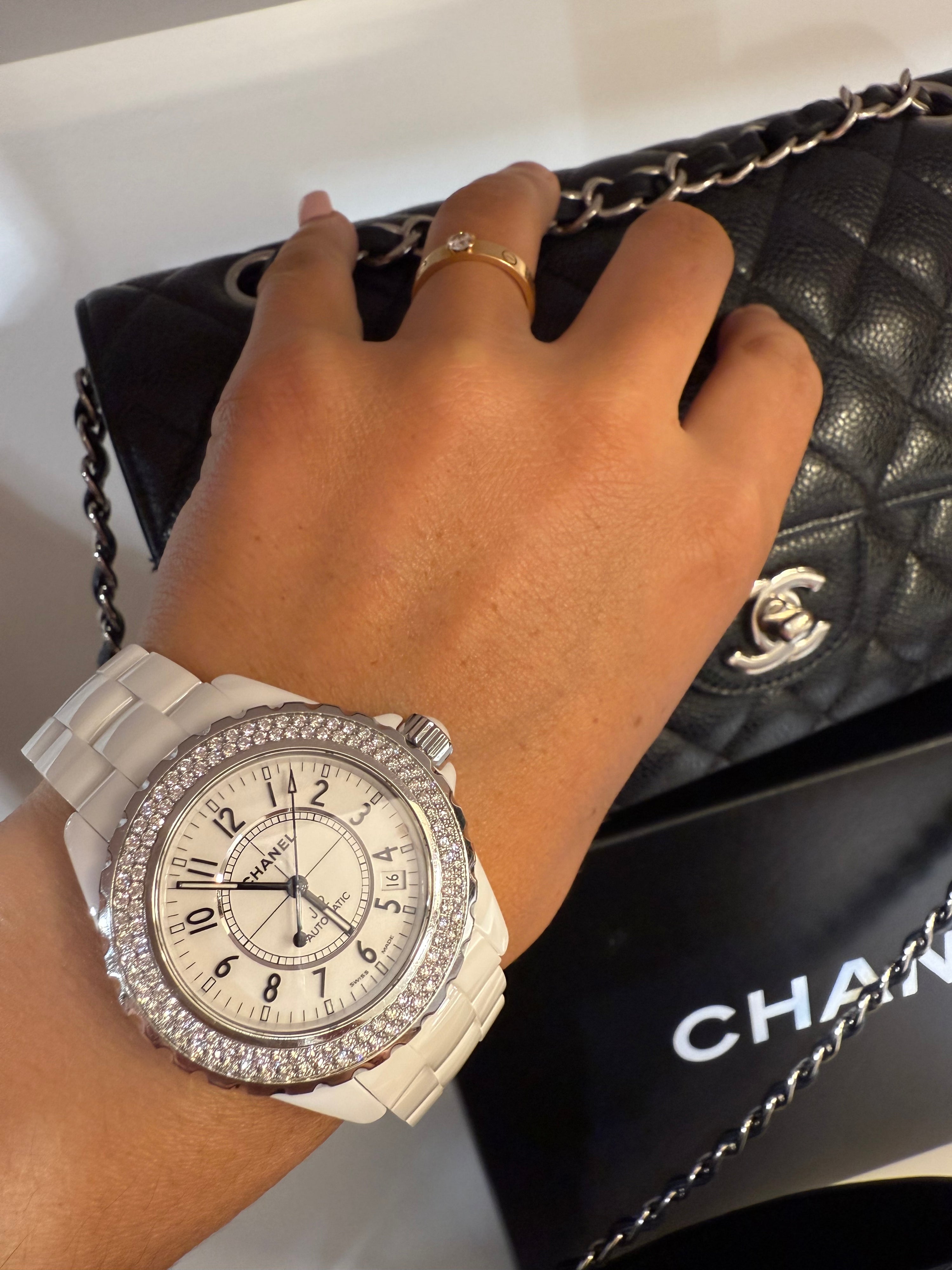 Chanel - Weiße J12 Uhr 38mm