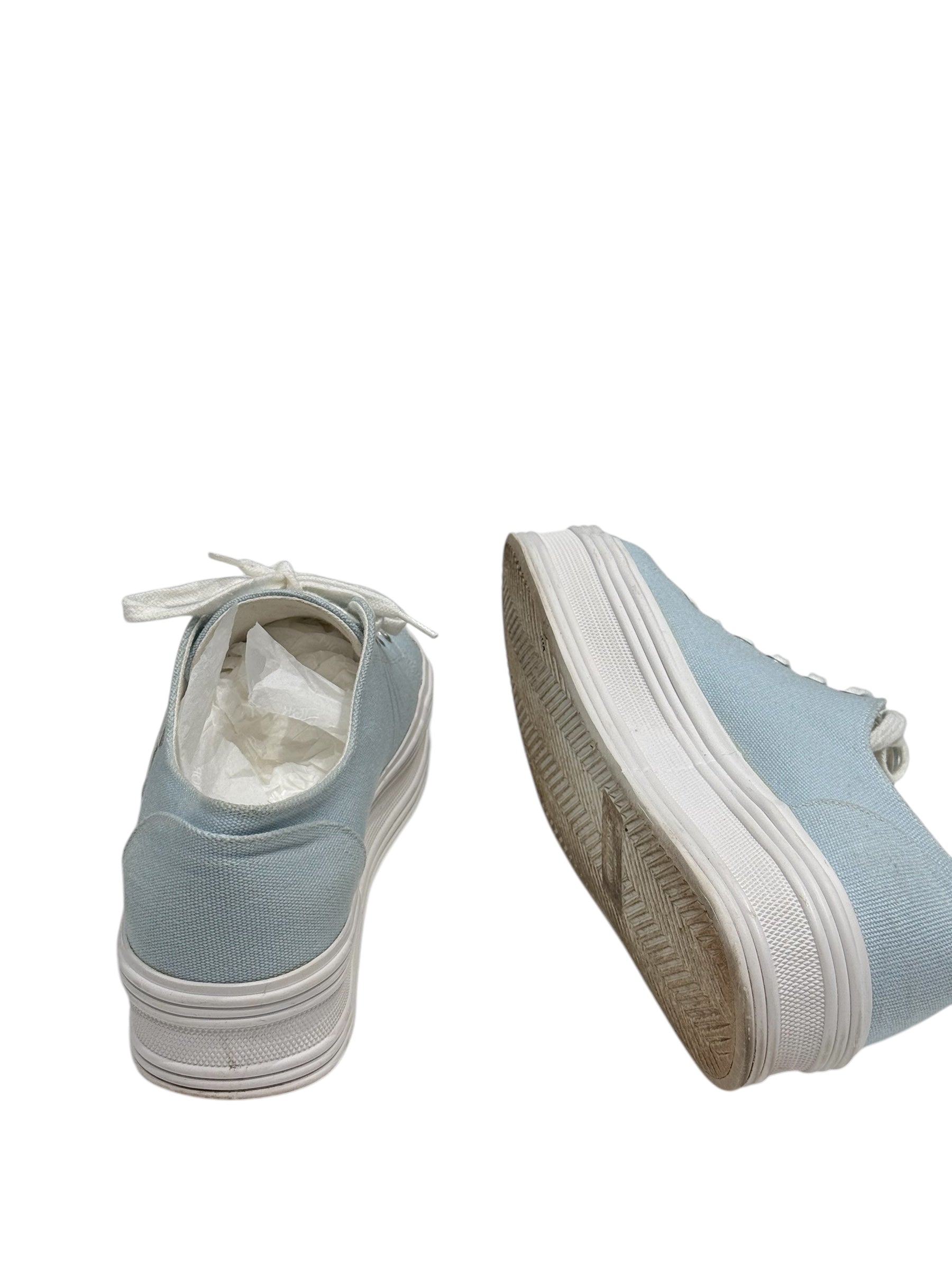 Celine - Baskets Jane aus Himmelblauem Canvas T39