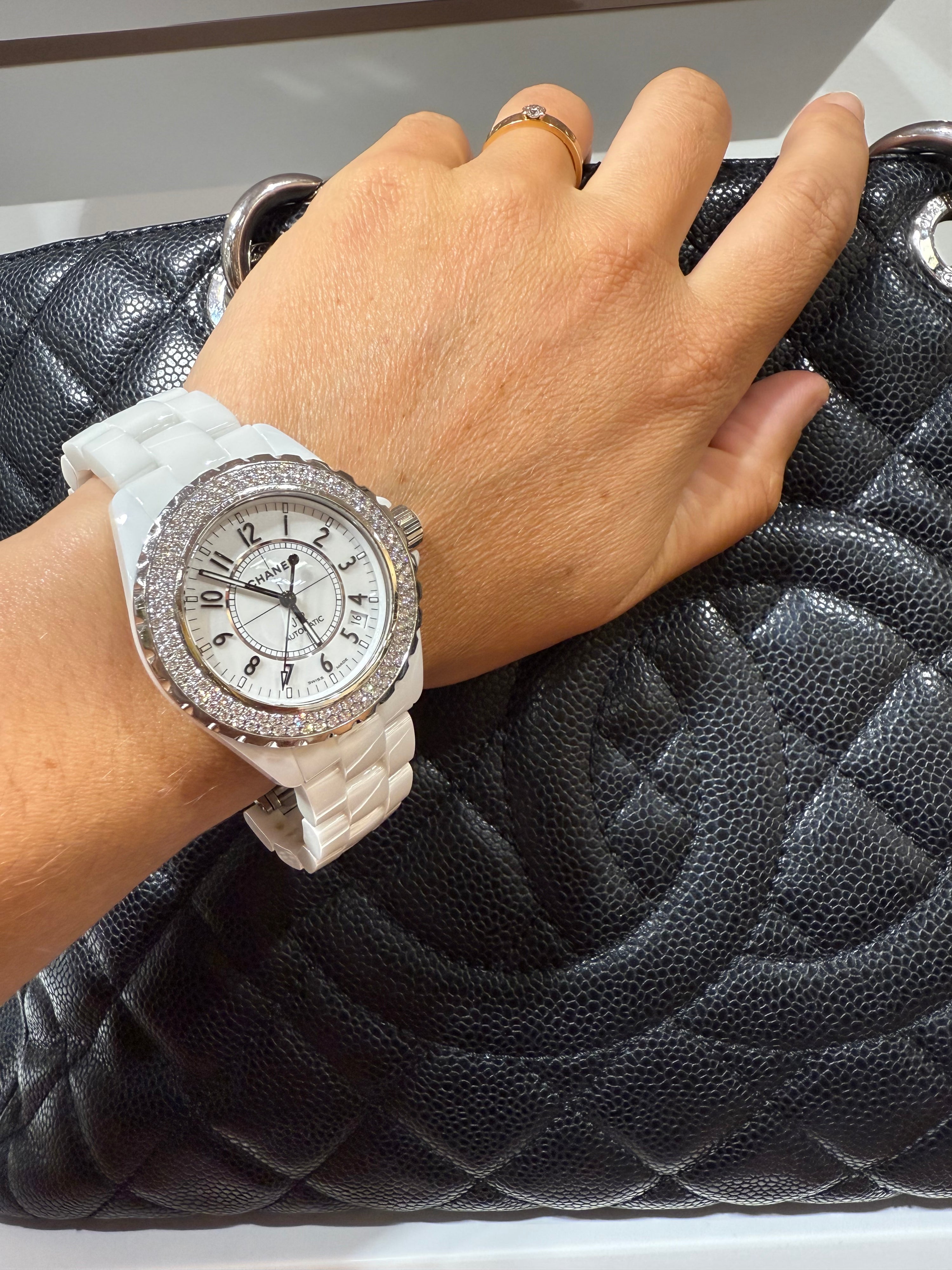 Chanel - Weiße J12 Uhr 38mm
