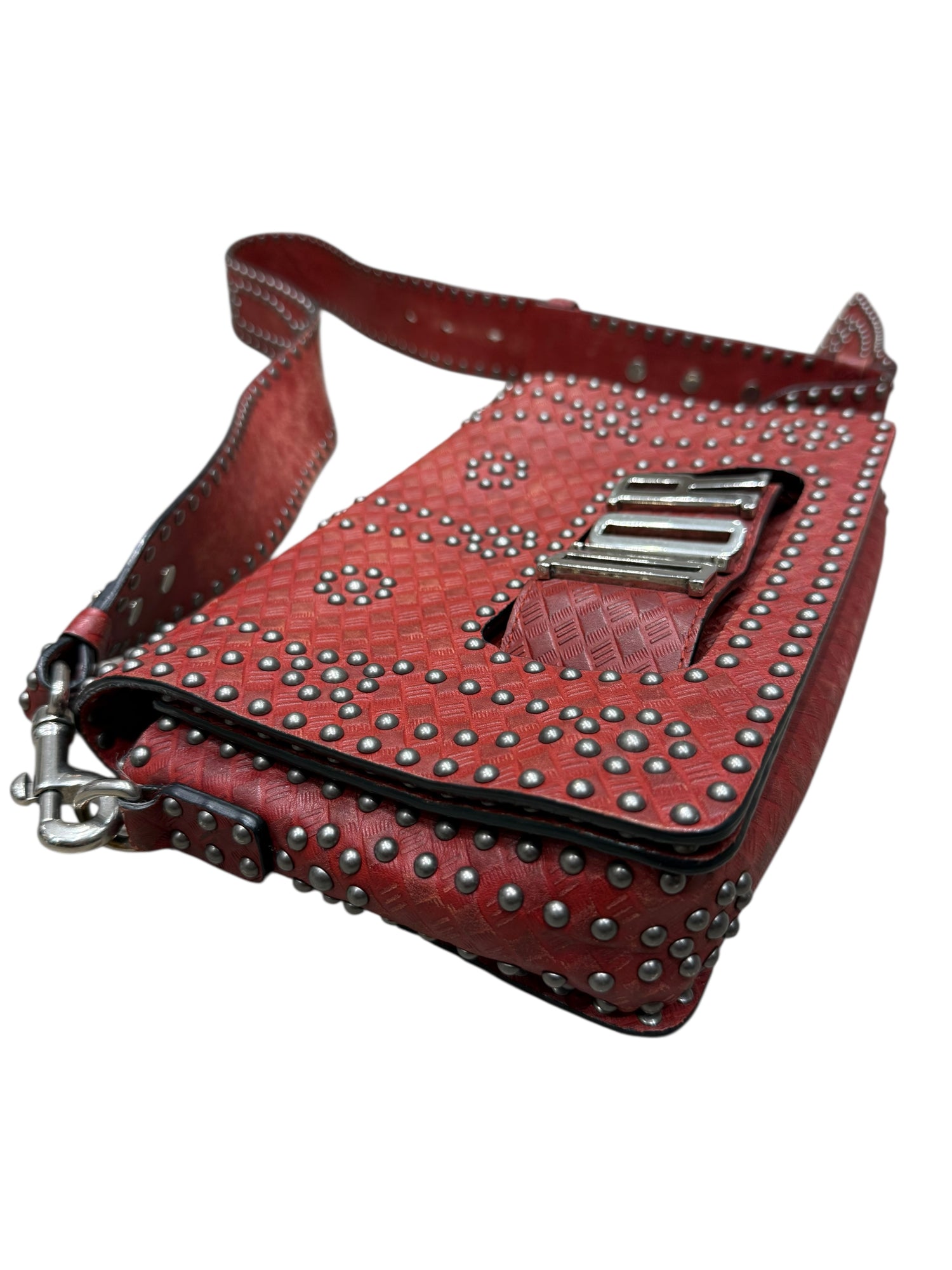 Christian Dior - Sac Modèle Évolution en cuir rouge clouté