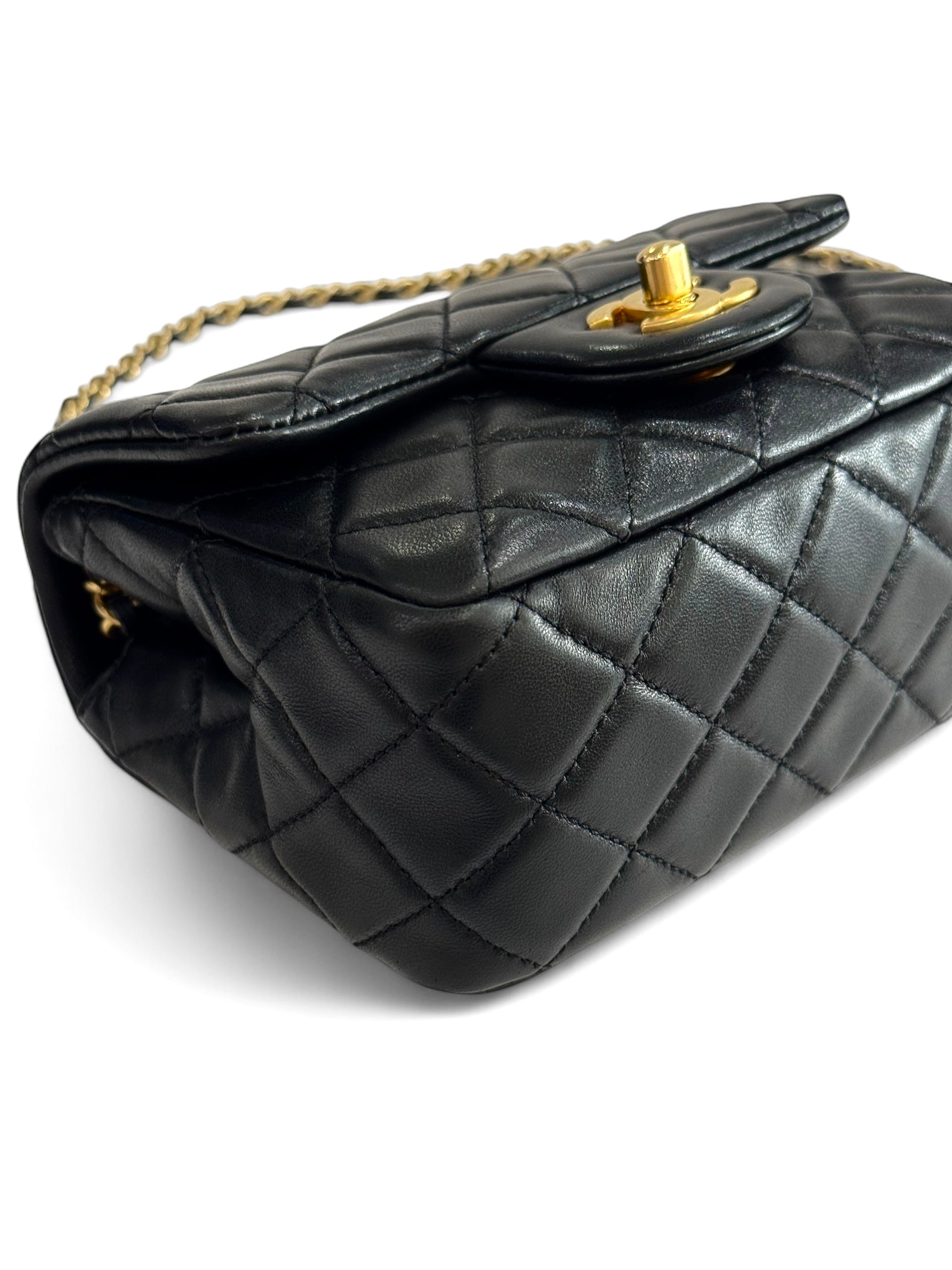Chanel - Mini Square