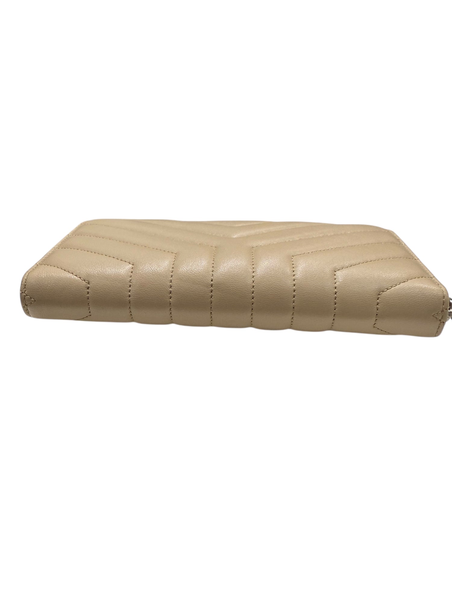 Saint Laurent - Portefeuille Cassandre en cuir lisse beige