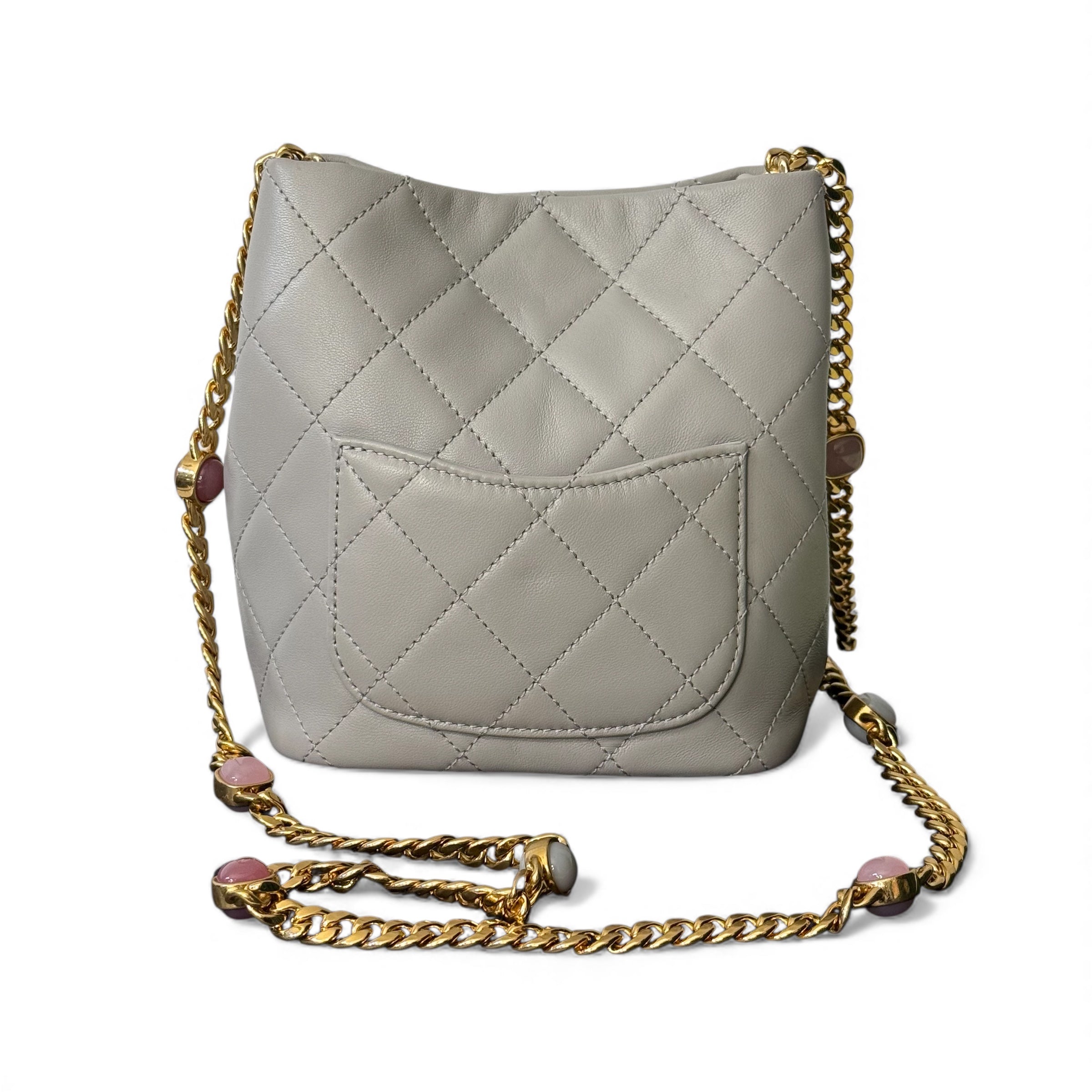Chanel - Helle graue Beuteltasche
