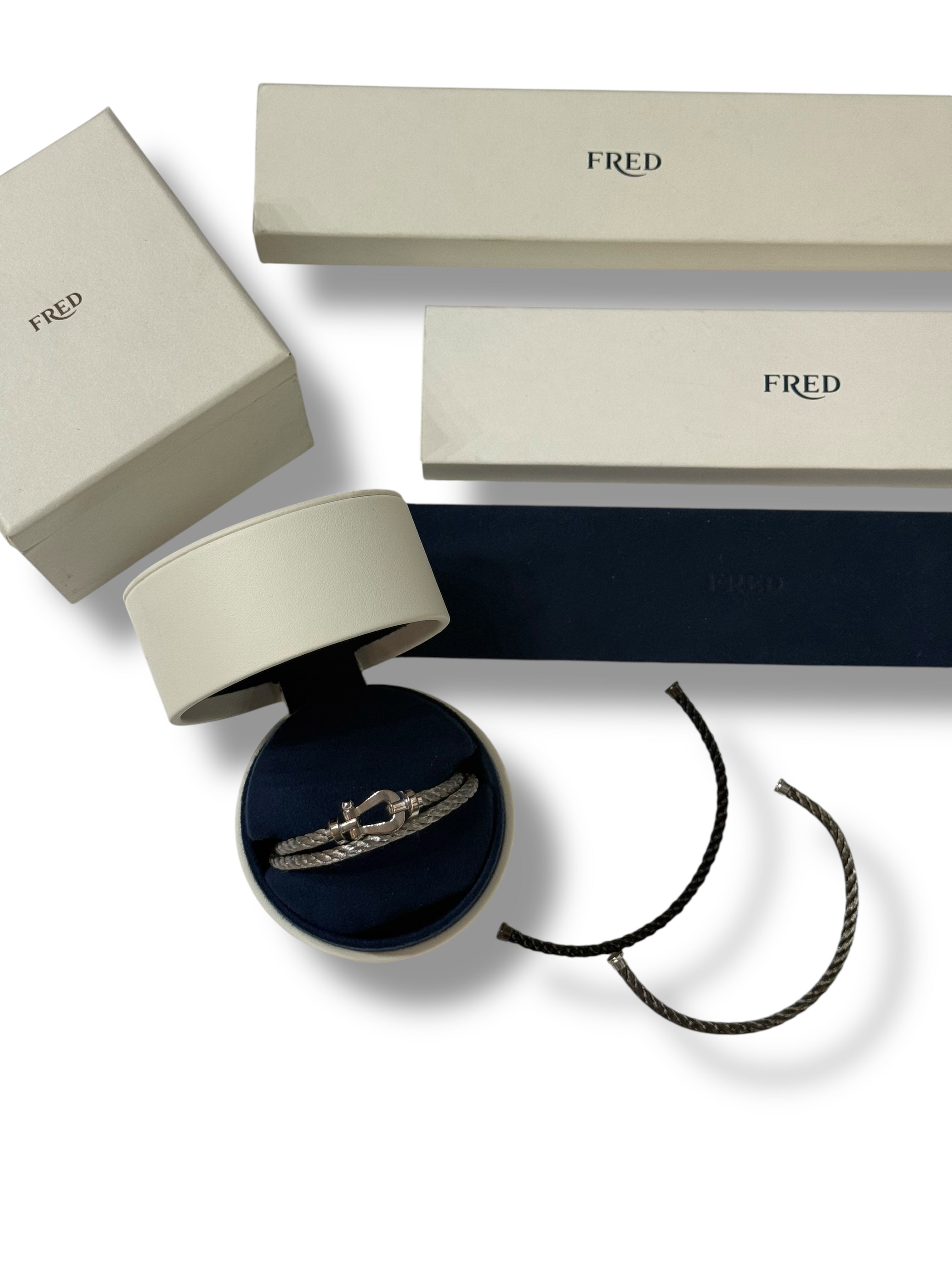 Fred - Bracelet Force 10 GM or blanc avec 3 câbles interchangeables