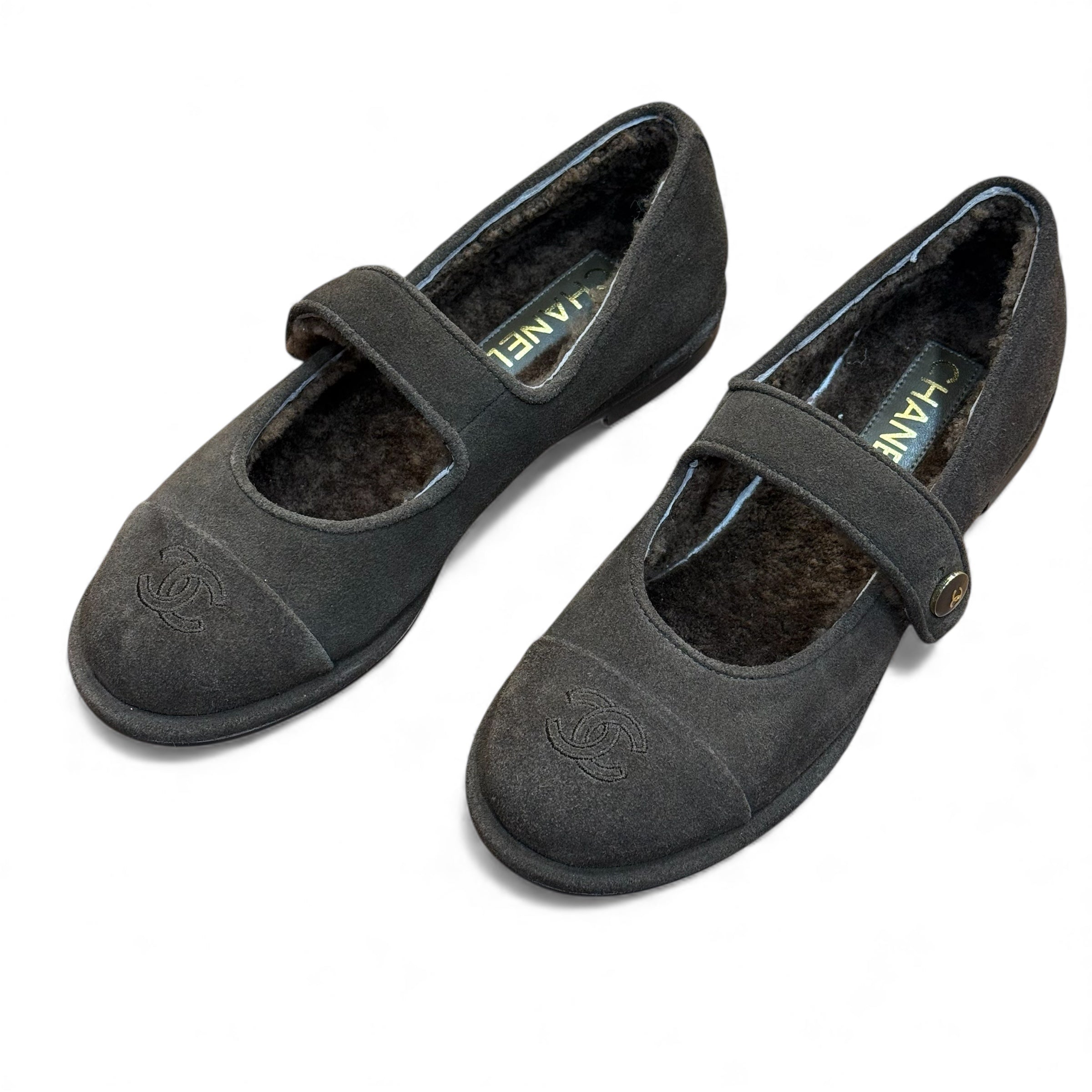 Chanel - Ballerines Mary Jane en daim marron T.38