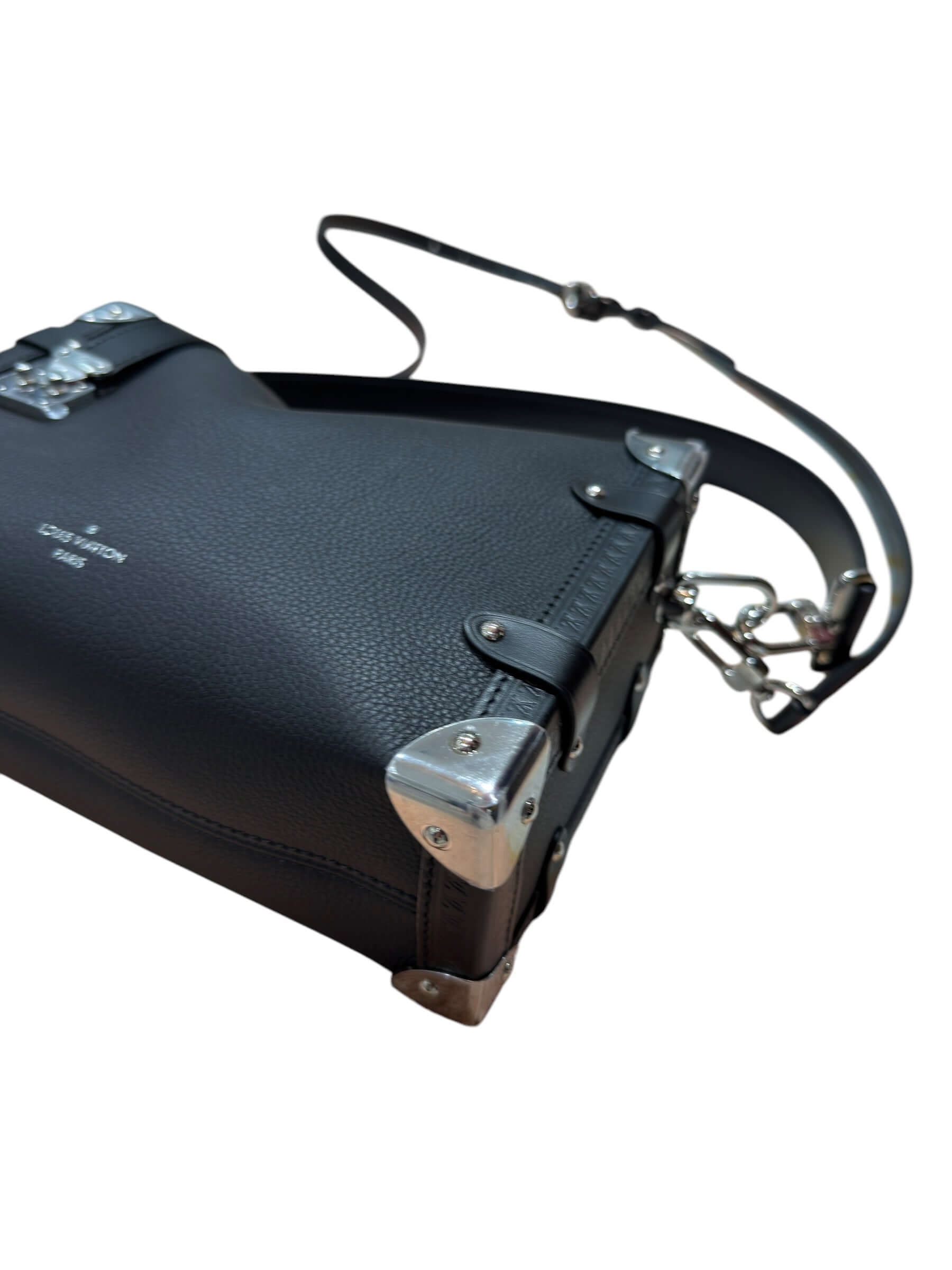 Louis Vuitton - Sac Side Trunk Moyen Modèle