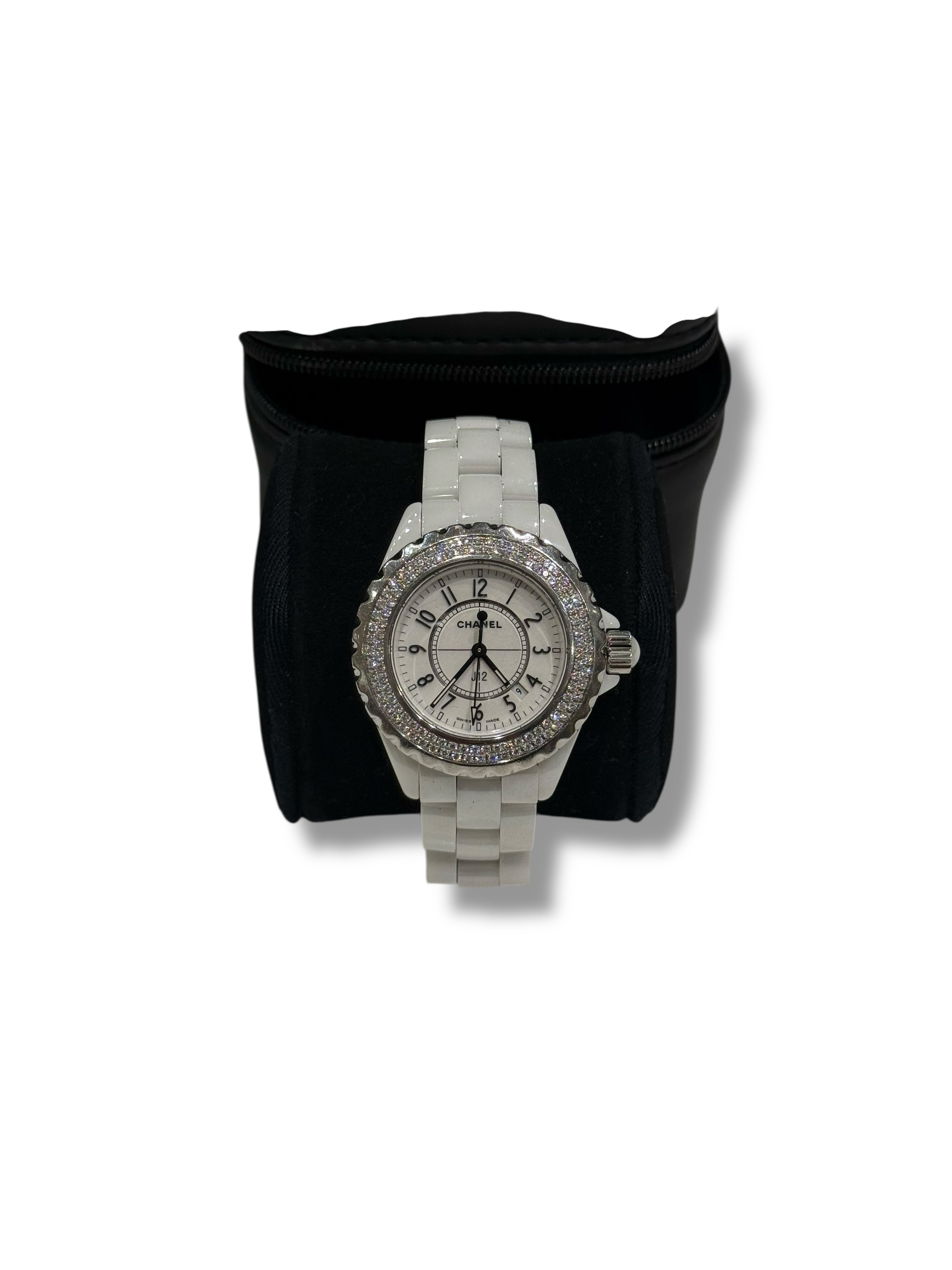 Chanel - Montre J12 céramique blanche 33MM Diamants