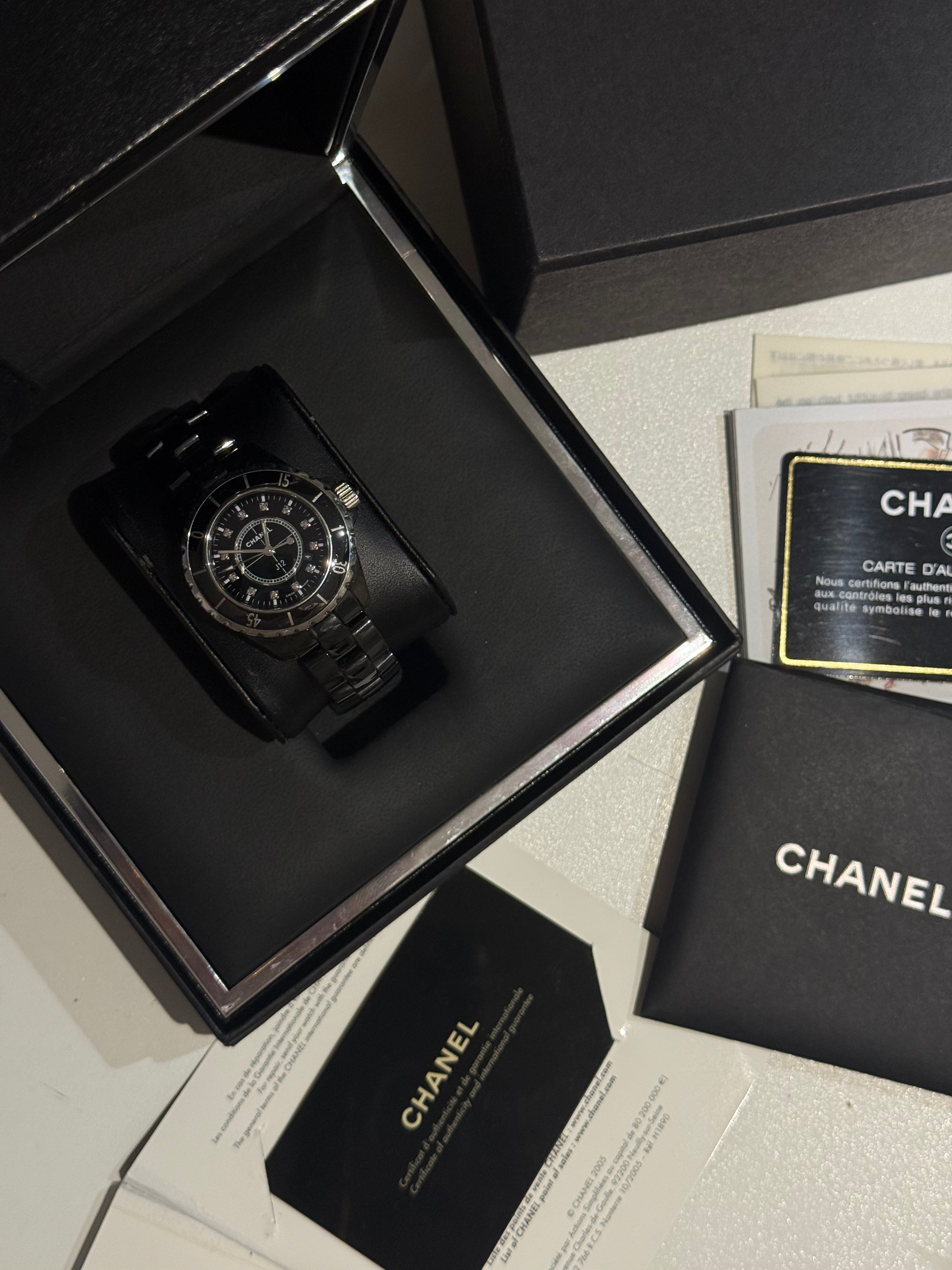 Chanel - J12 33mm index diamants