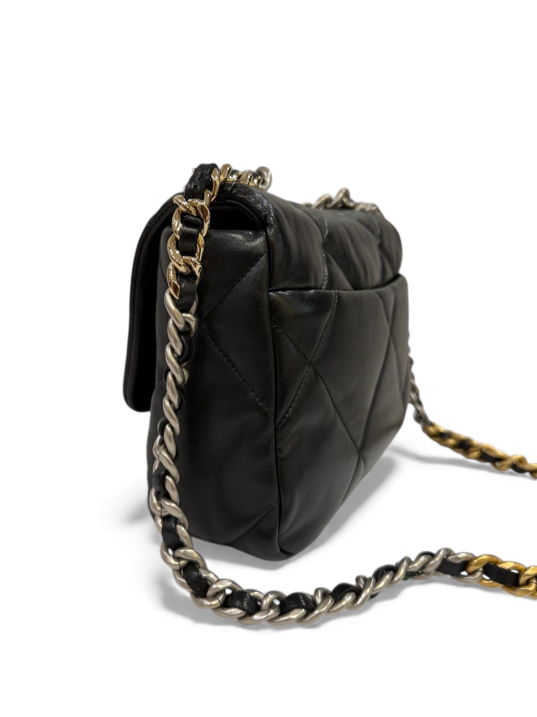 Chanel - Sac 19 fermoir argenté 26cm