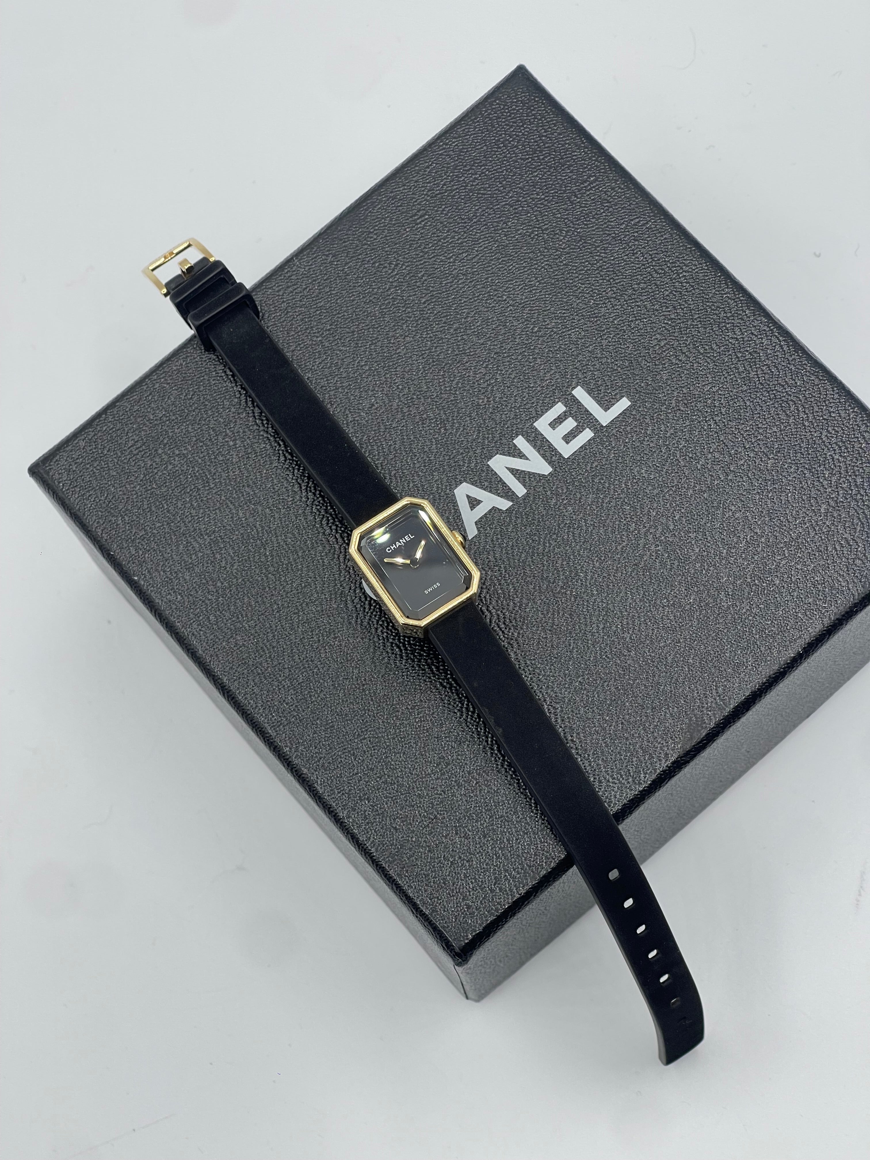 Chanel - Première black ribbon watch