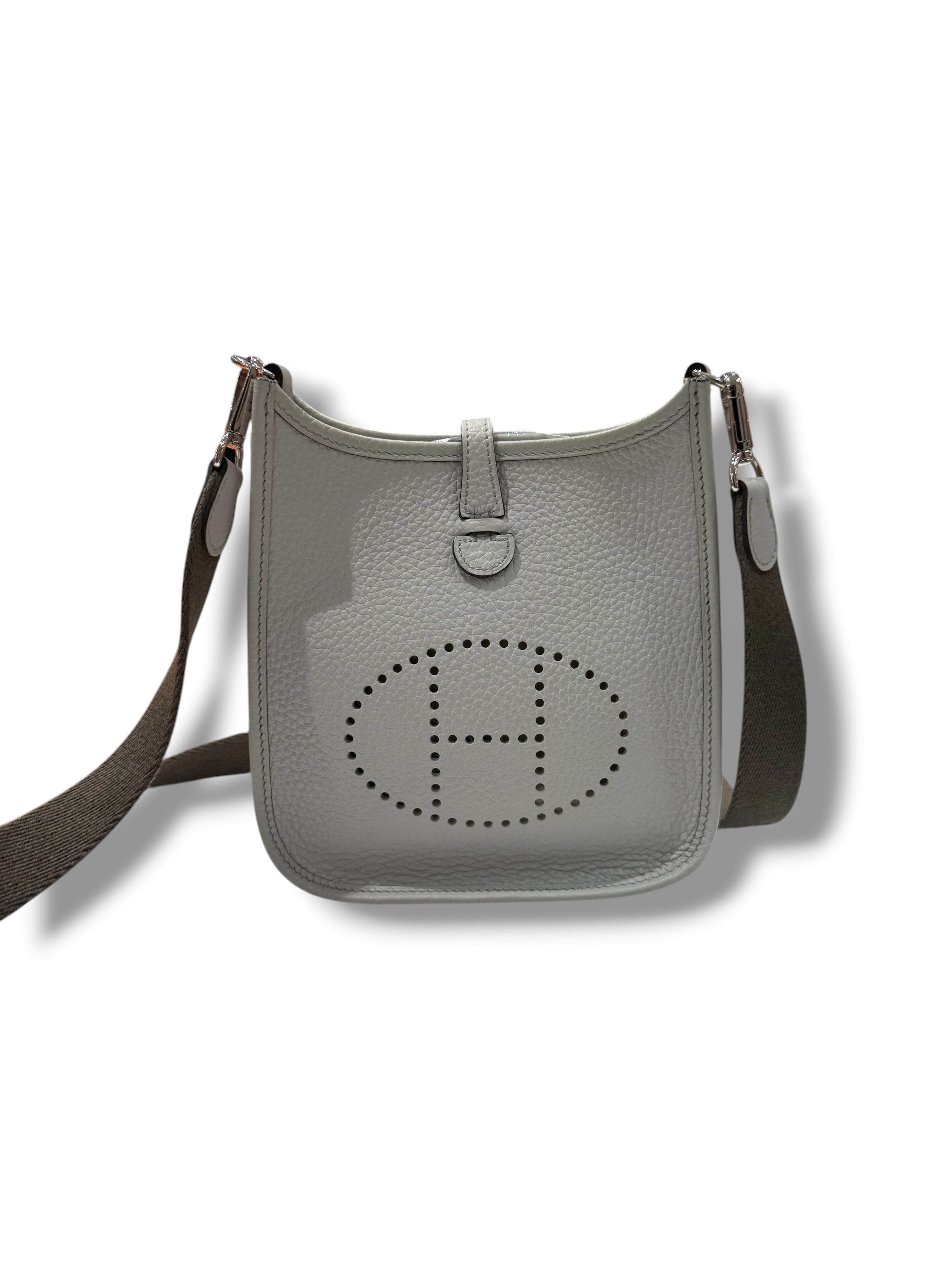 Hermès – Evelyne 16 Tasche in Hellblau, PHW